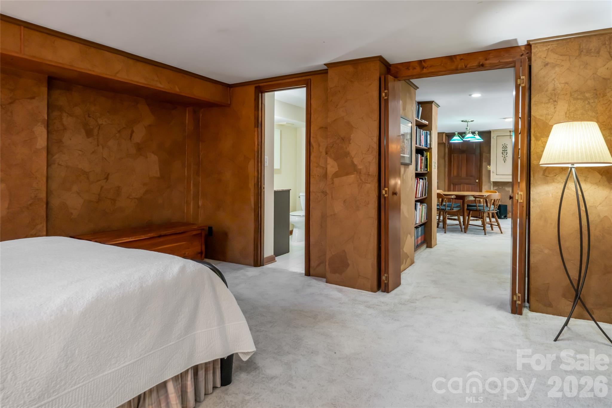 17 Lynwood Road Property Photo 36