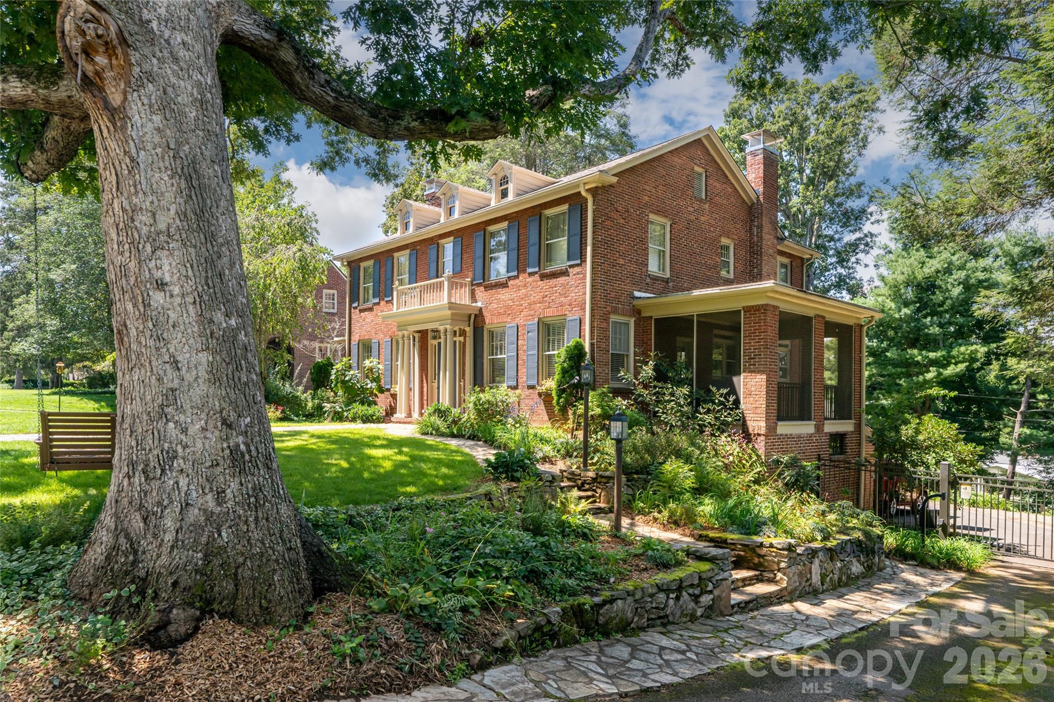 17 Lynwood Road Property Photo 46