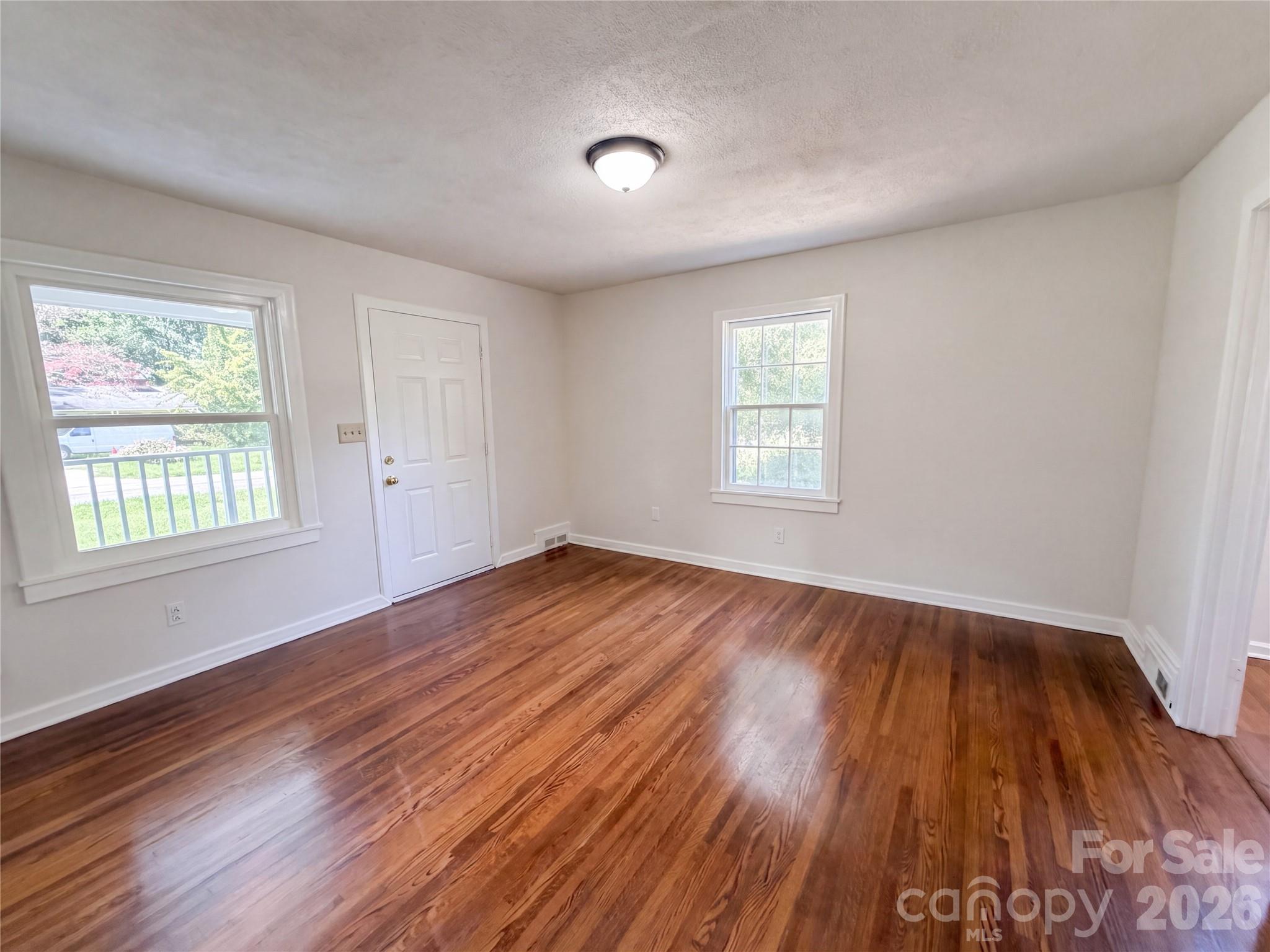 1006 Peachtree Road Property Photo 5