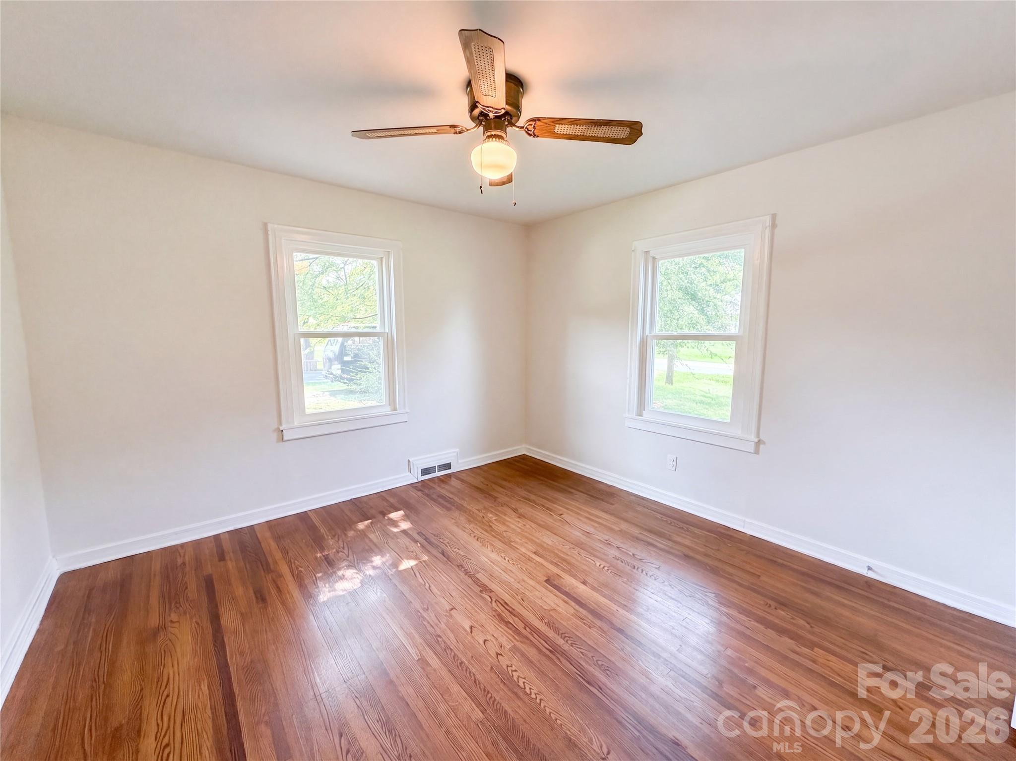 1006 Peachtree Road Property Photo 11