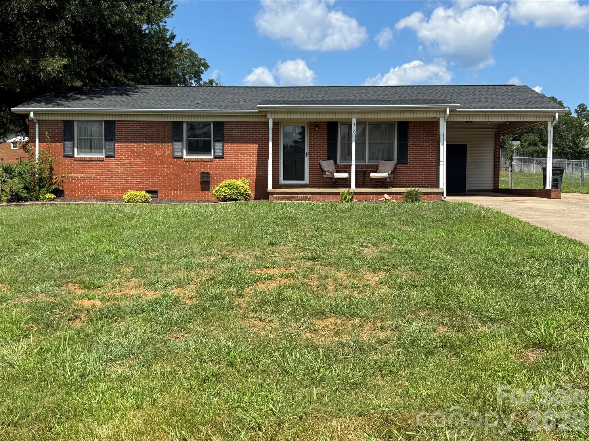 1710 Patrick Avenue Property Photo 1