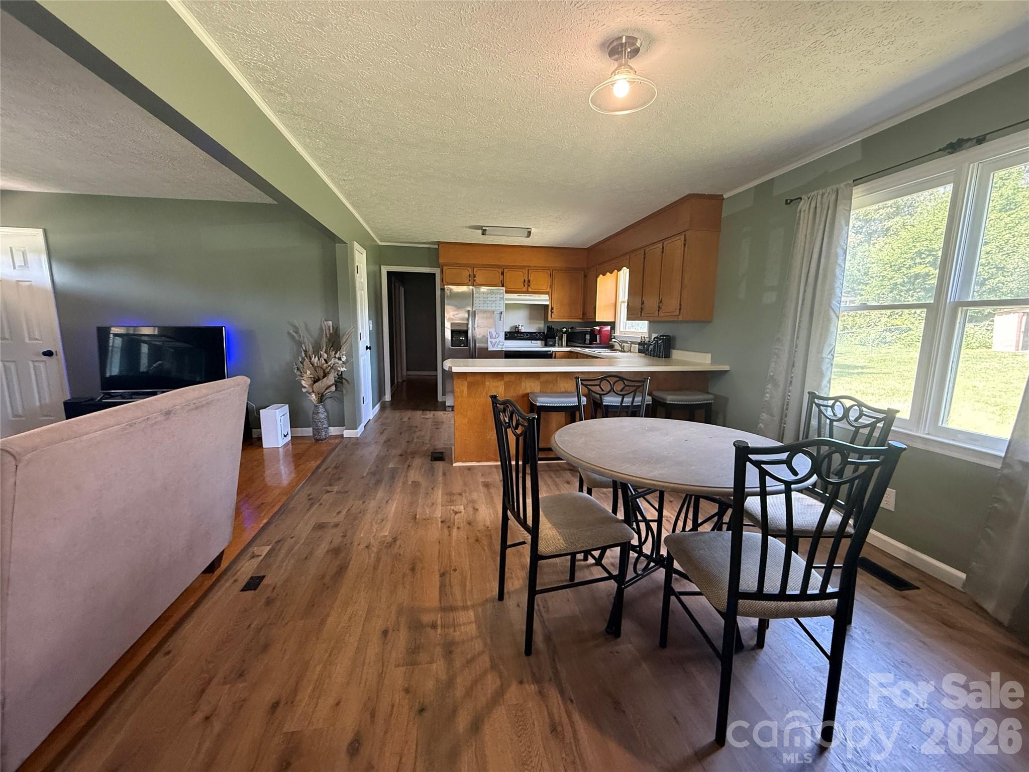 1710 Patrick Avenue Property Photo 6