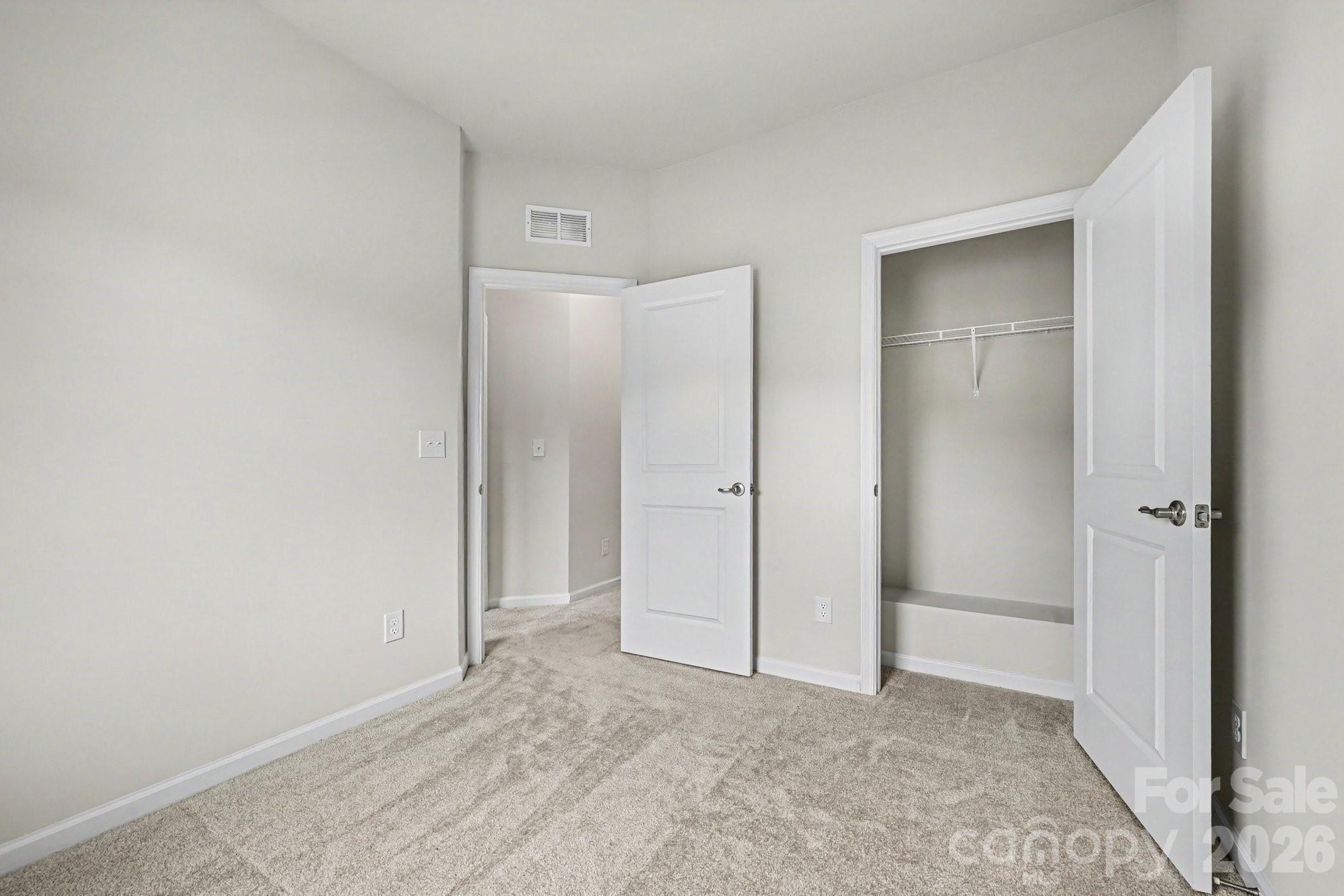 2405 Autumn Olive Lane Property Photo 27