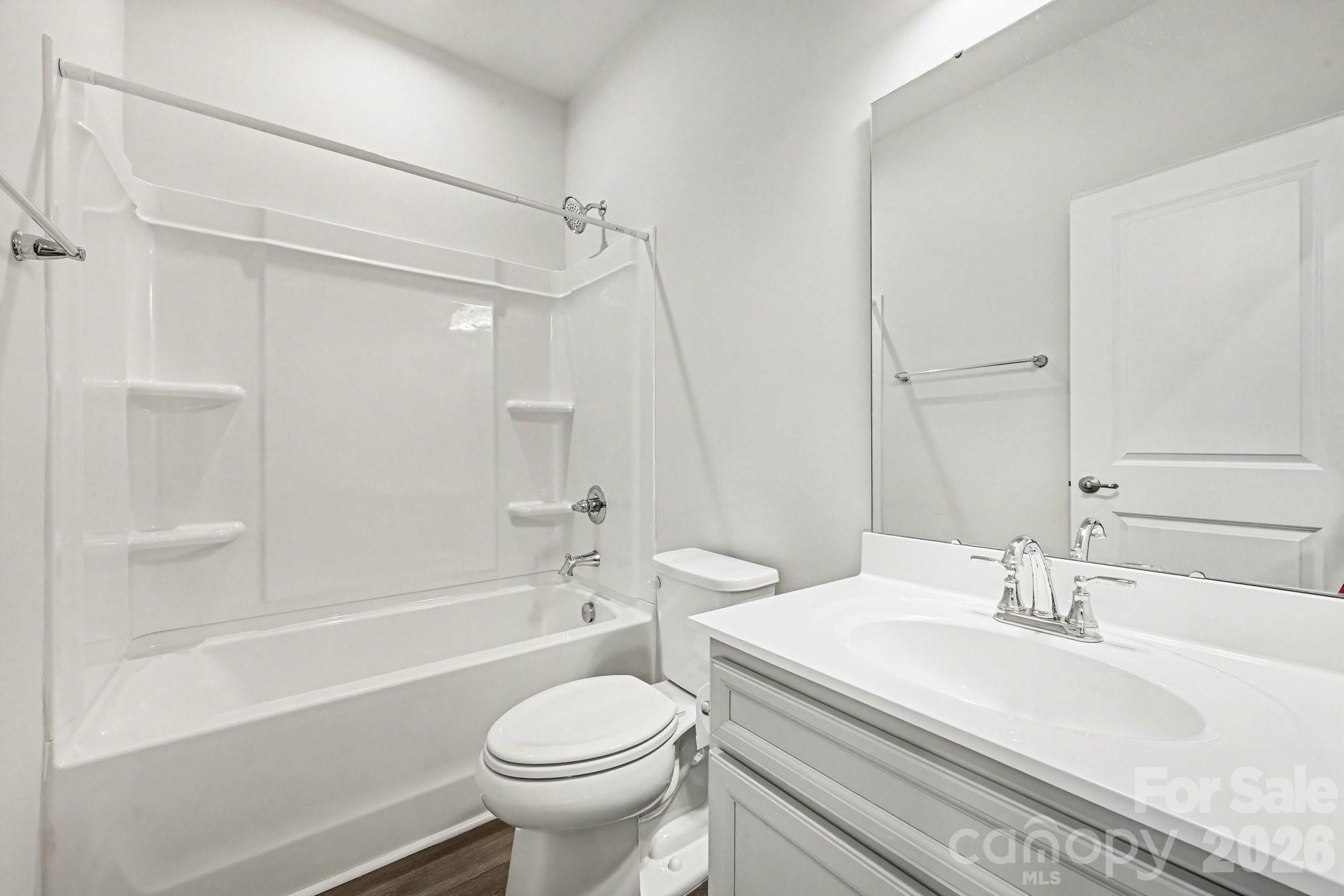 2405 Autumn Olive Lane Property Photo 28