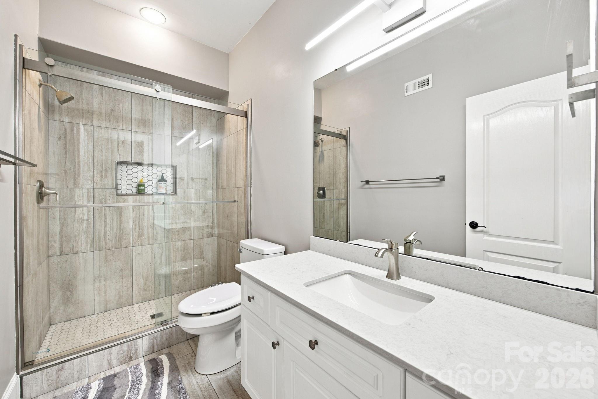 19318 Mary Ardrey Circle Property Photo 17