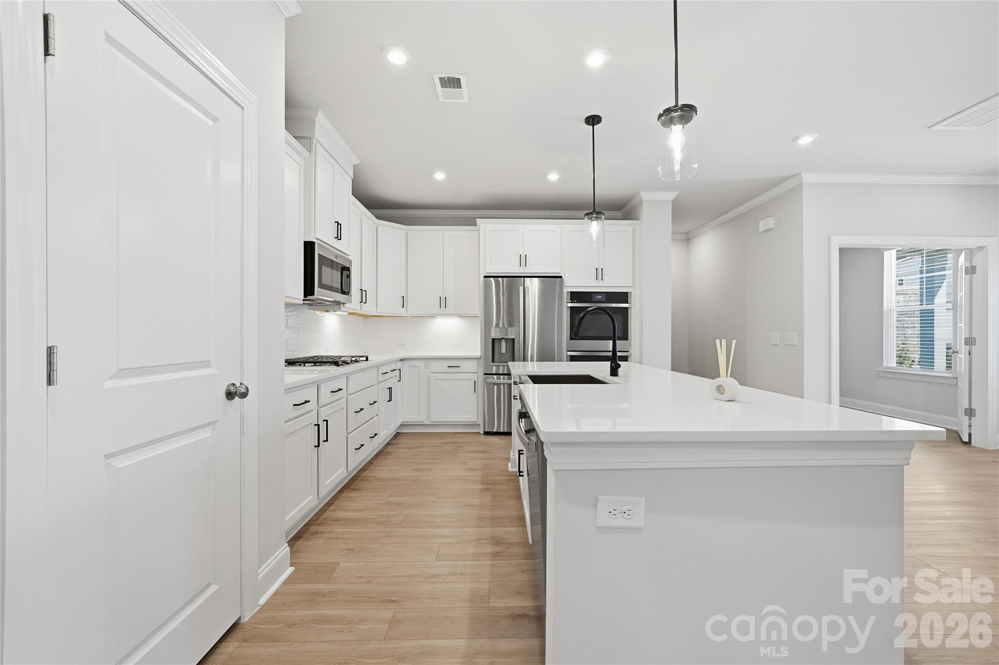 1421 Towns Valley Property Photo 13