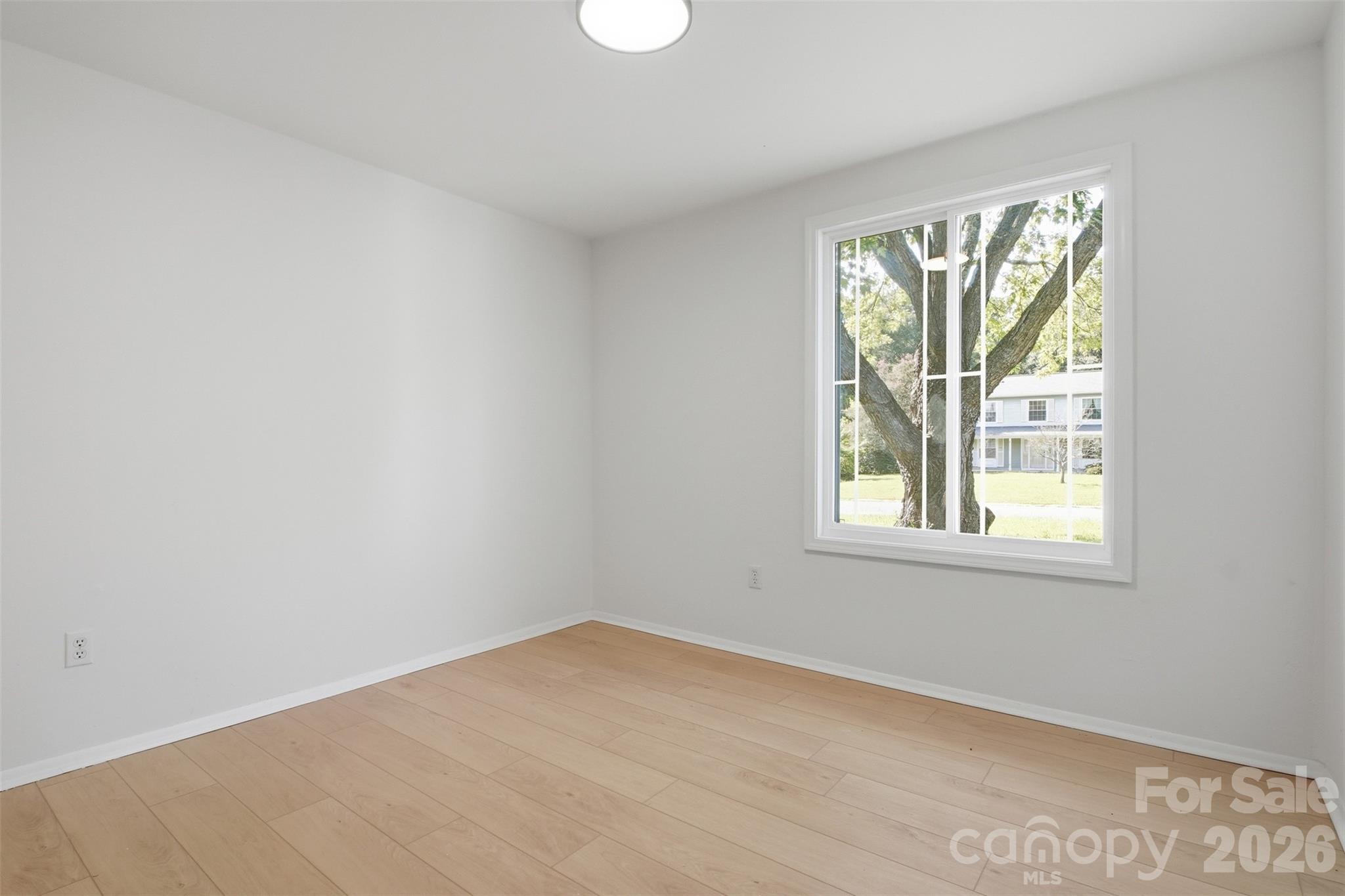 2526 Nickelridge Court Property Photo 17