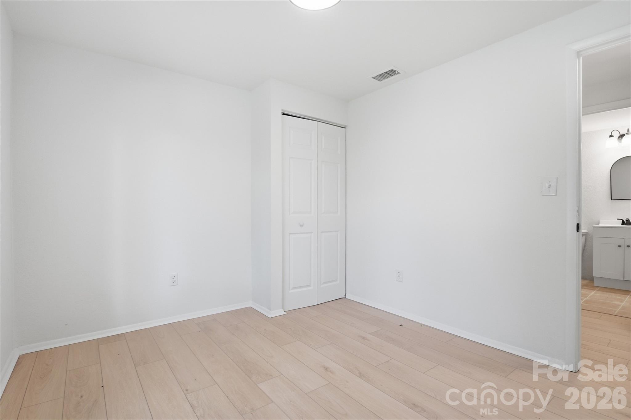 2526 Nickelridge Court Property Photo 19