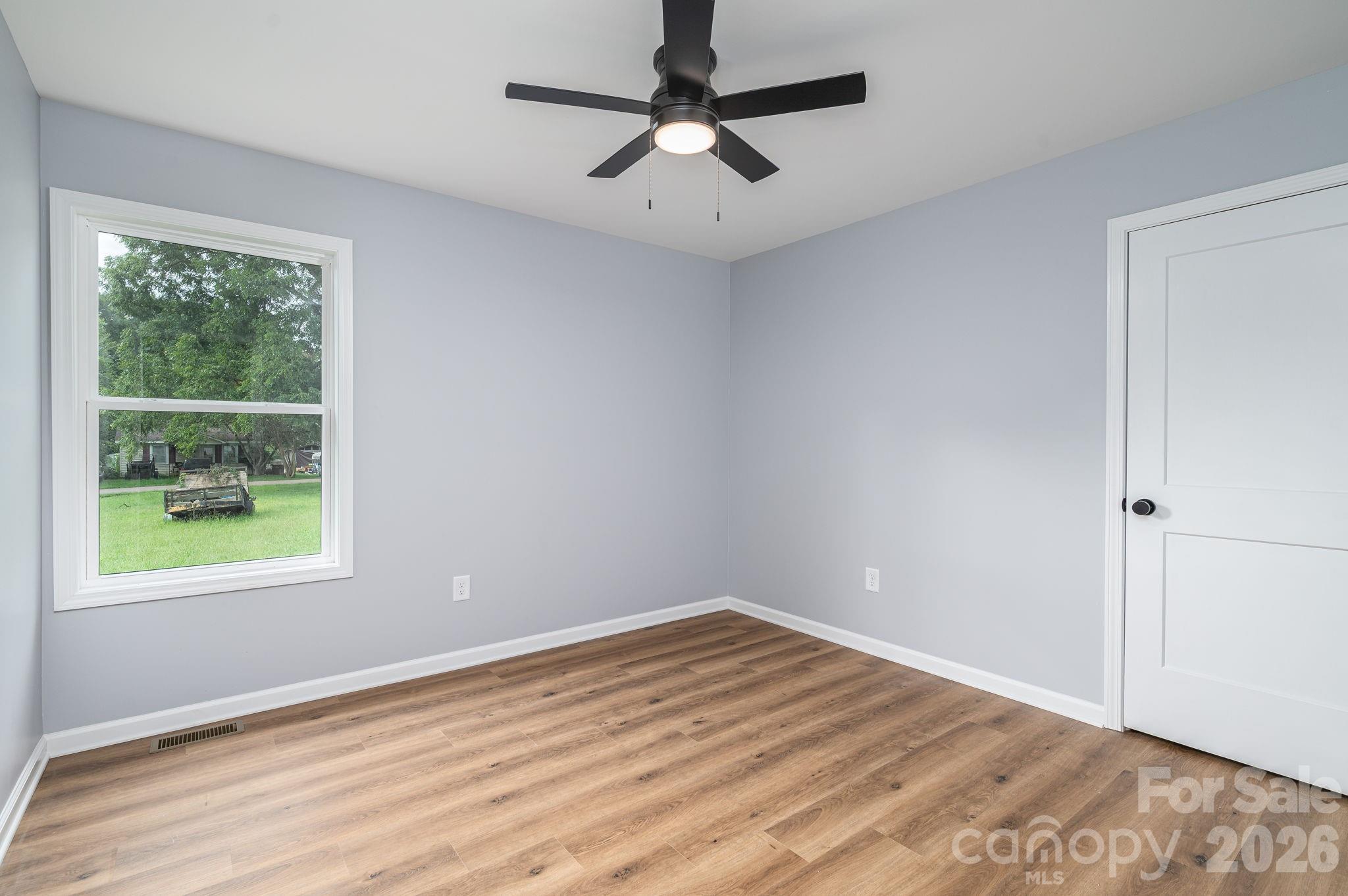 511 N State Street Property Photo 24