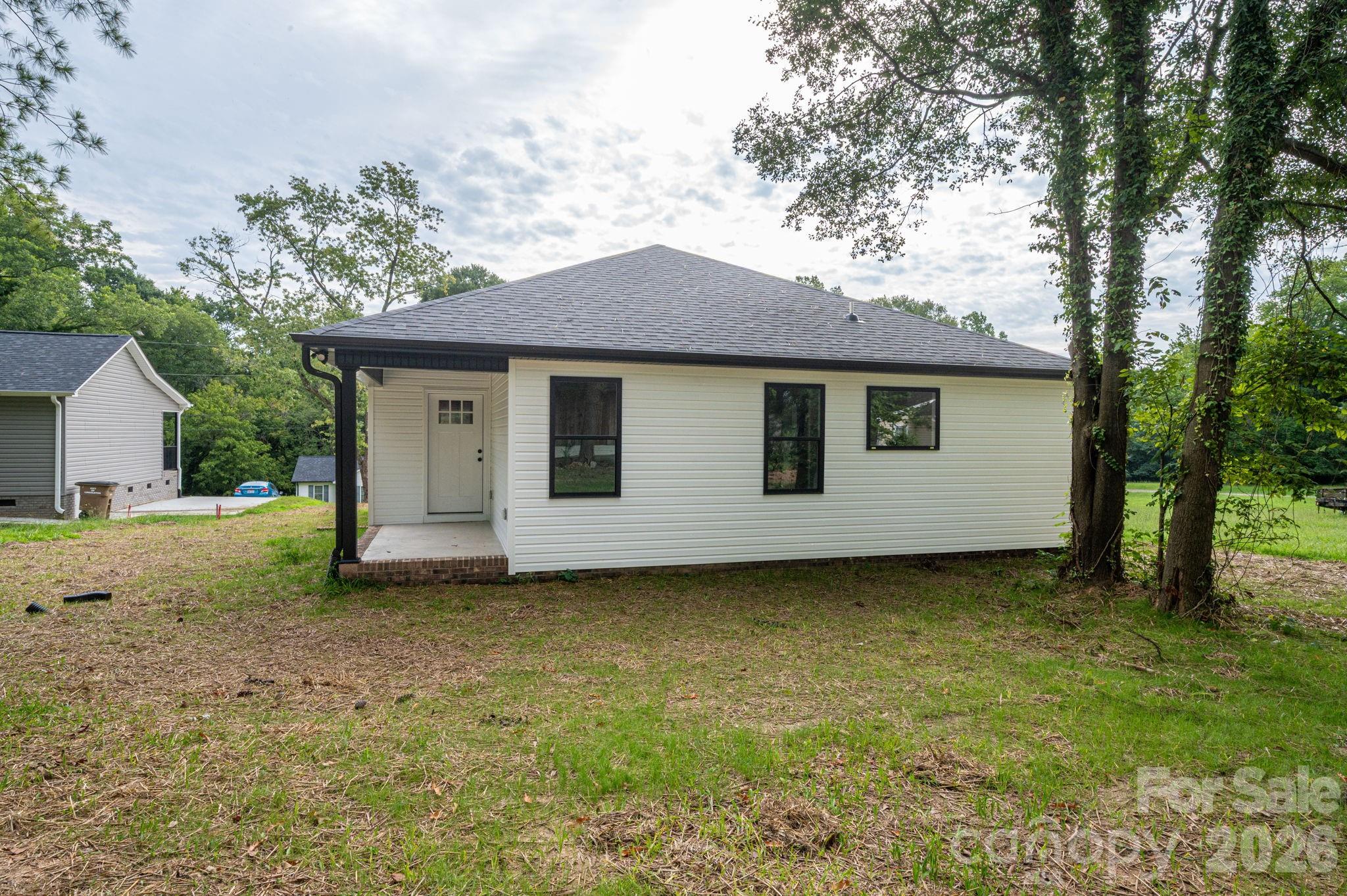 511 N State Street Property Photo 37
