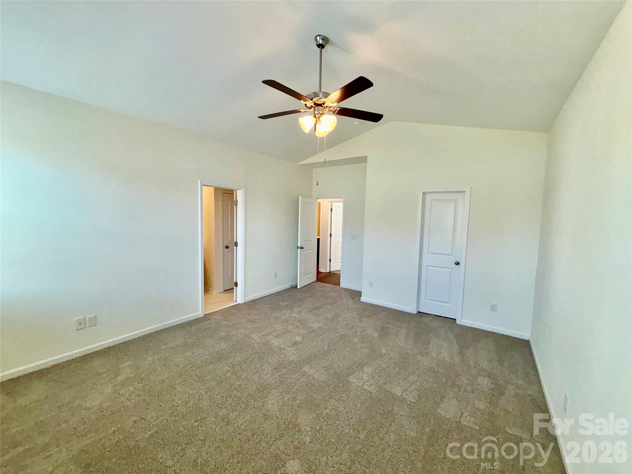 6816 Pennyroyal Way Property Photo 9