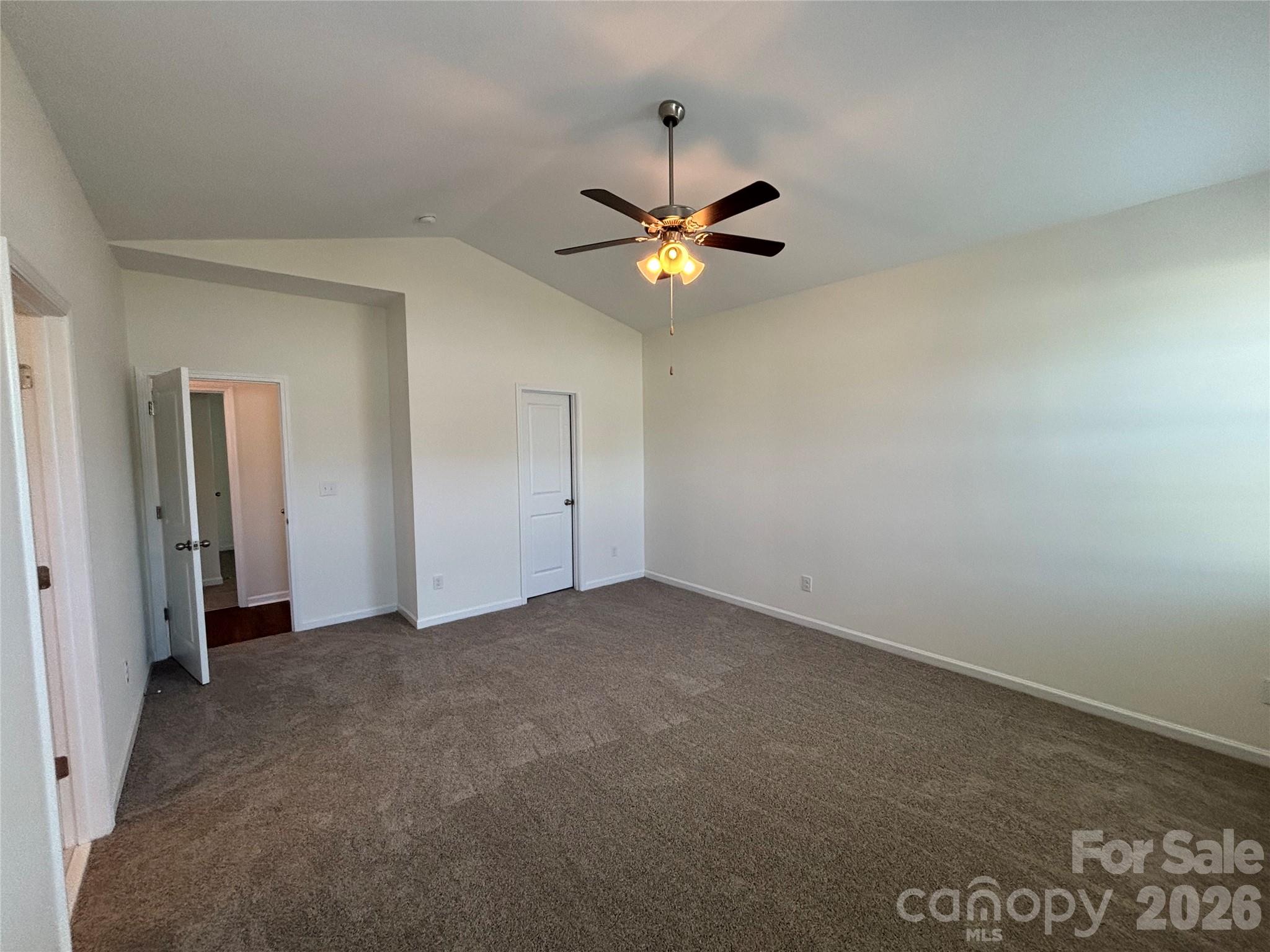 6816 Pennyroyal Way Property Photo 11