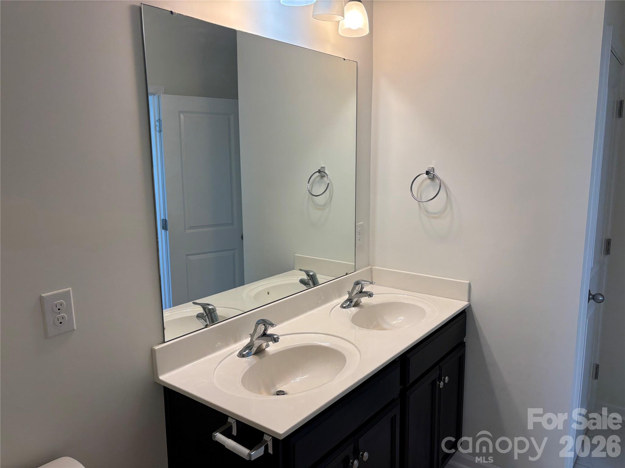 6816 Pennyroyal Way Property Photo 14