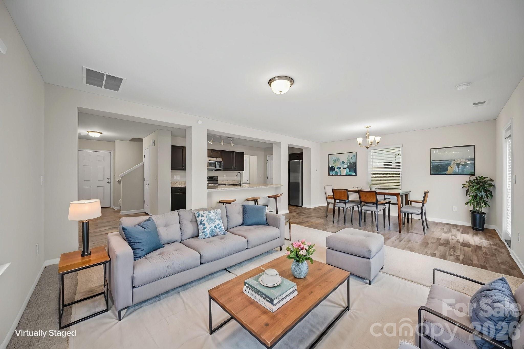 1808 Hart Street Property Photo 1