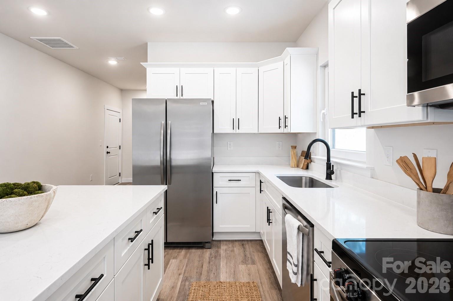 4147 2nd Street Property Photo 7