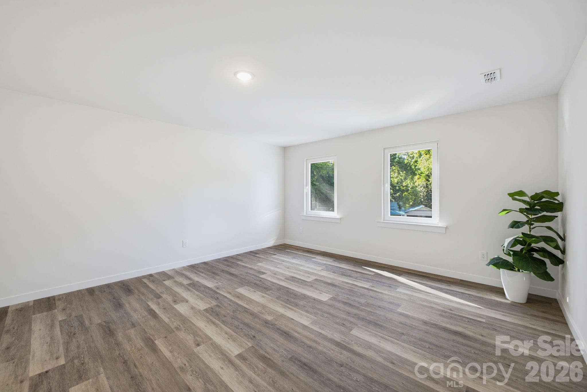 4147 2nd Street Property Photo 18
