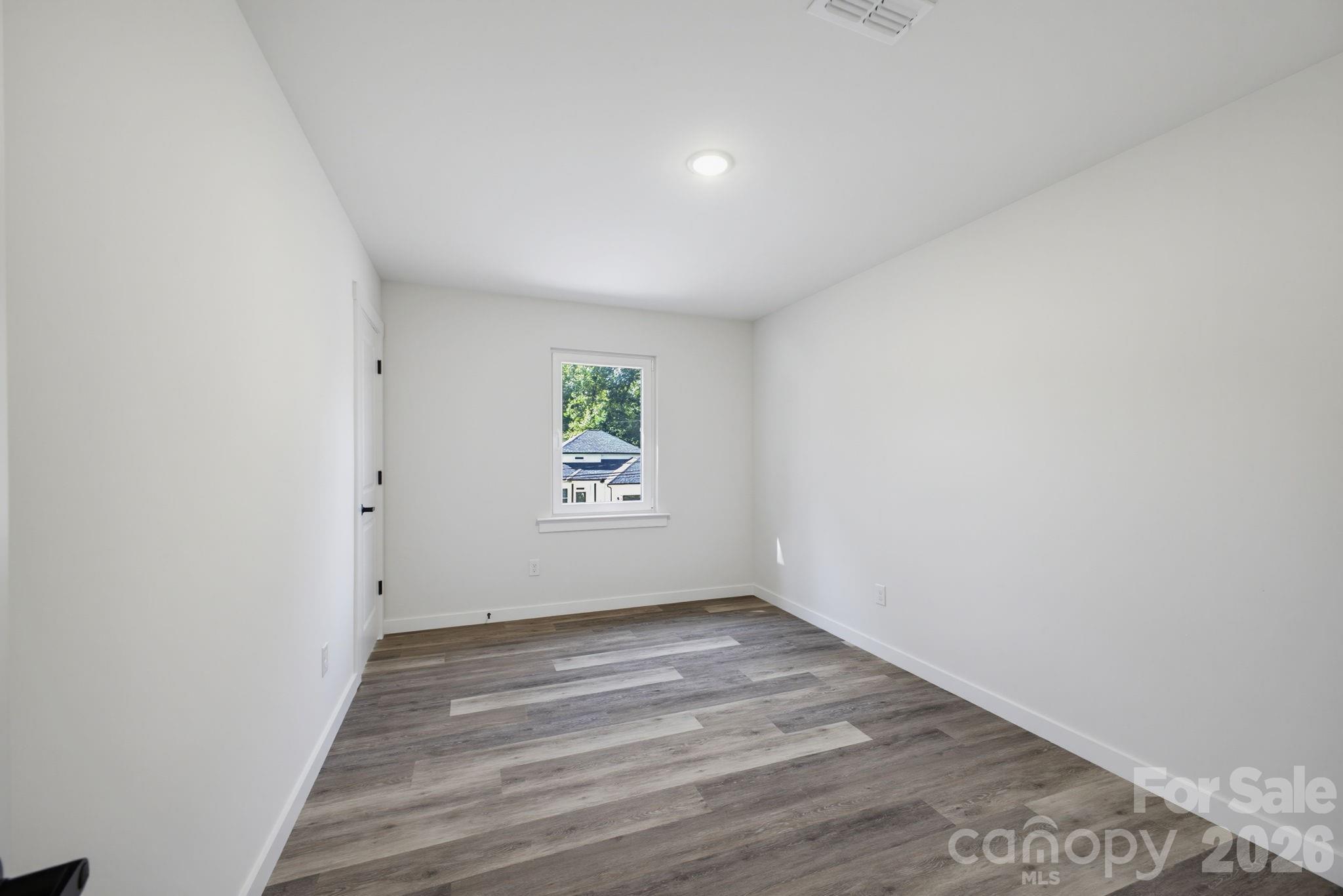 4147 2nd Street Property Photo 23