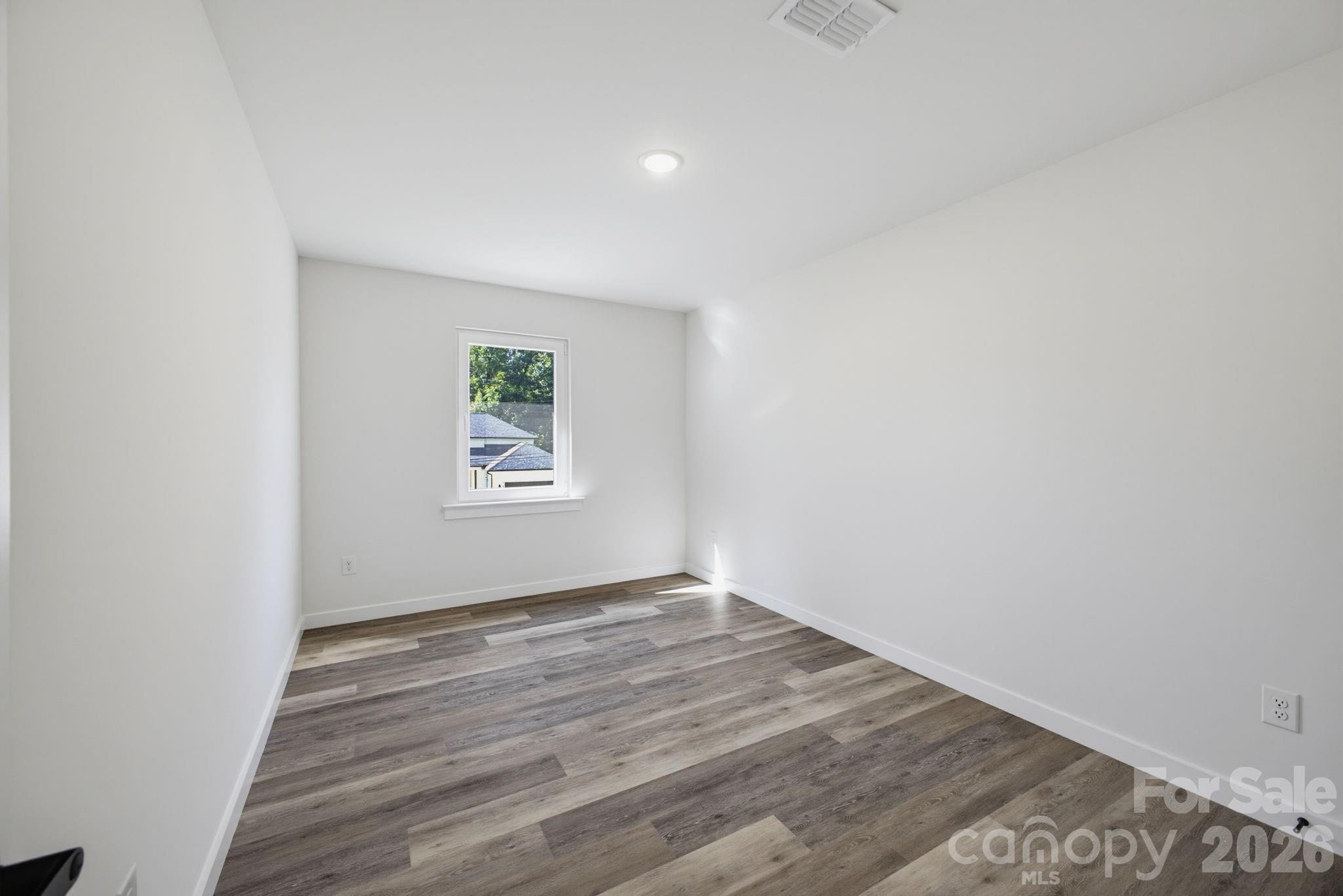 4147 2nd Street Property Photo 28