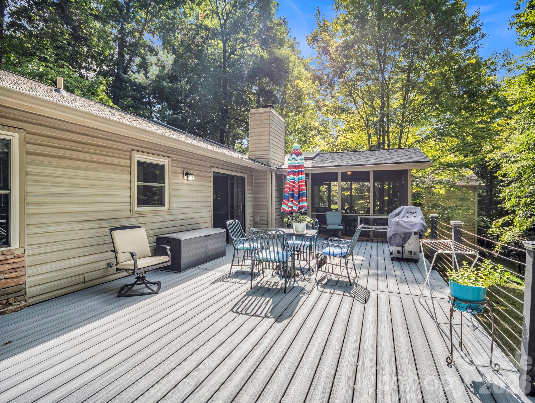 93 Guledisgonihi Court Property Photo 4