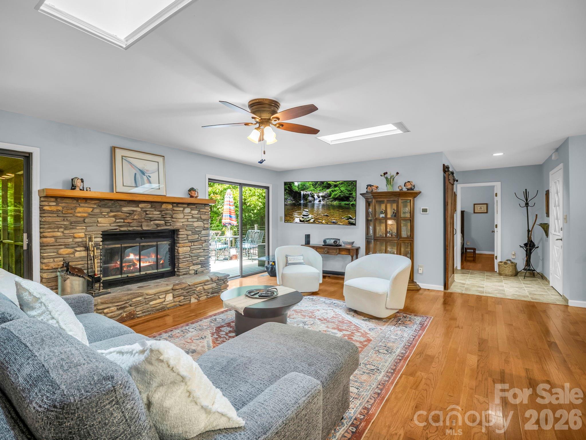 93 Guledisgonihi Court Property Photo 10
