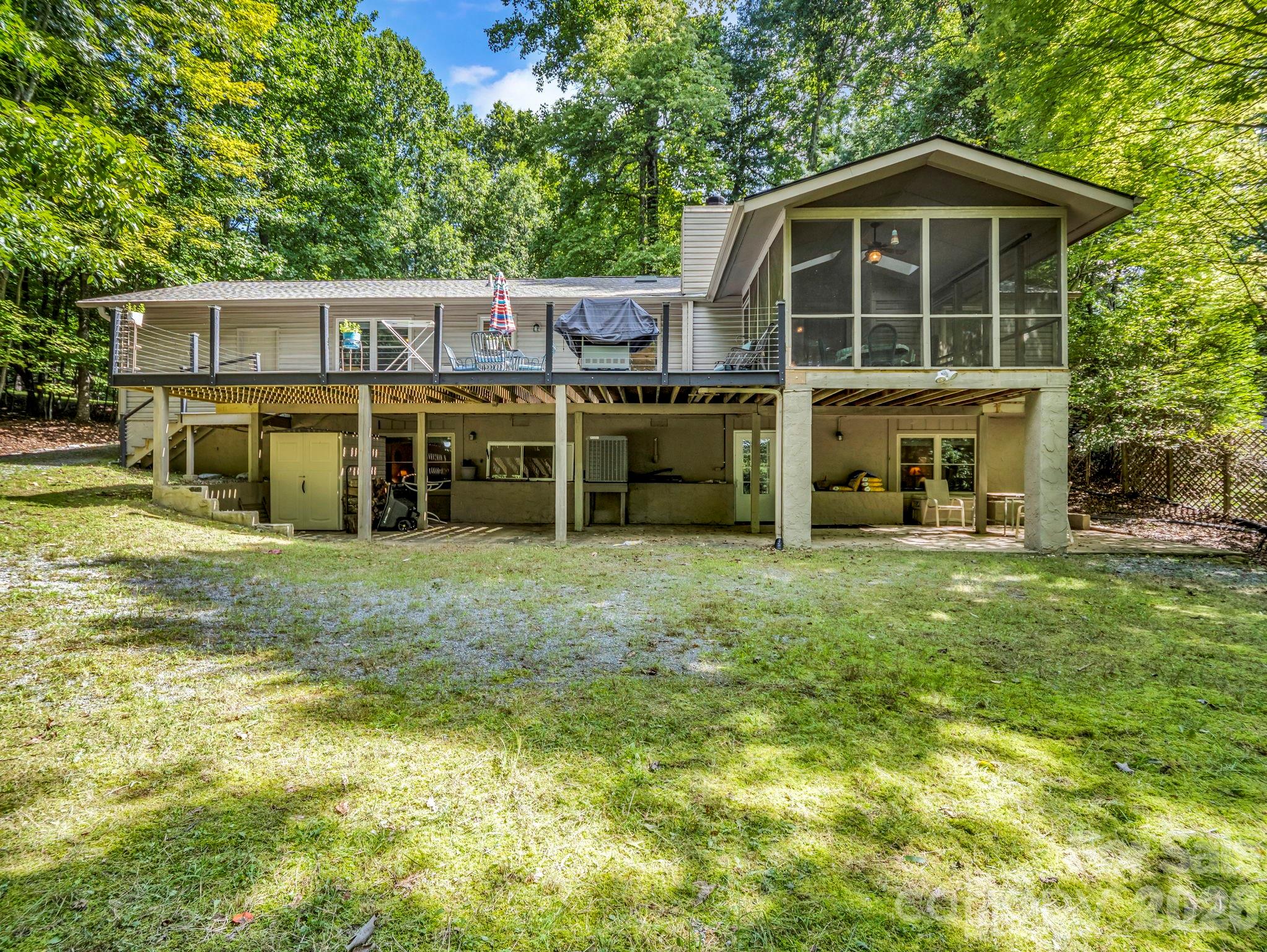93 Guledisgonihi Court Property Photo 35