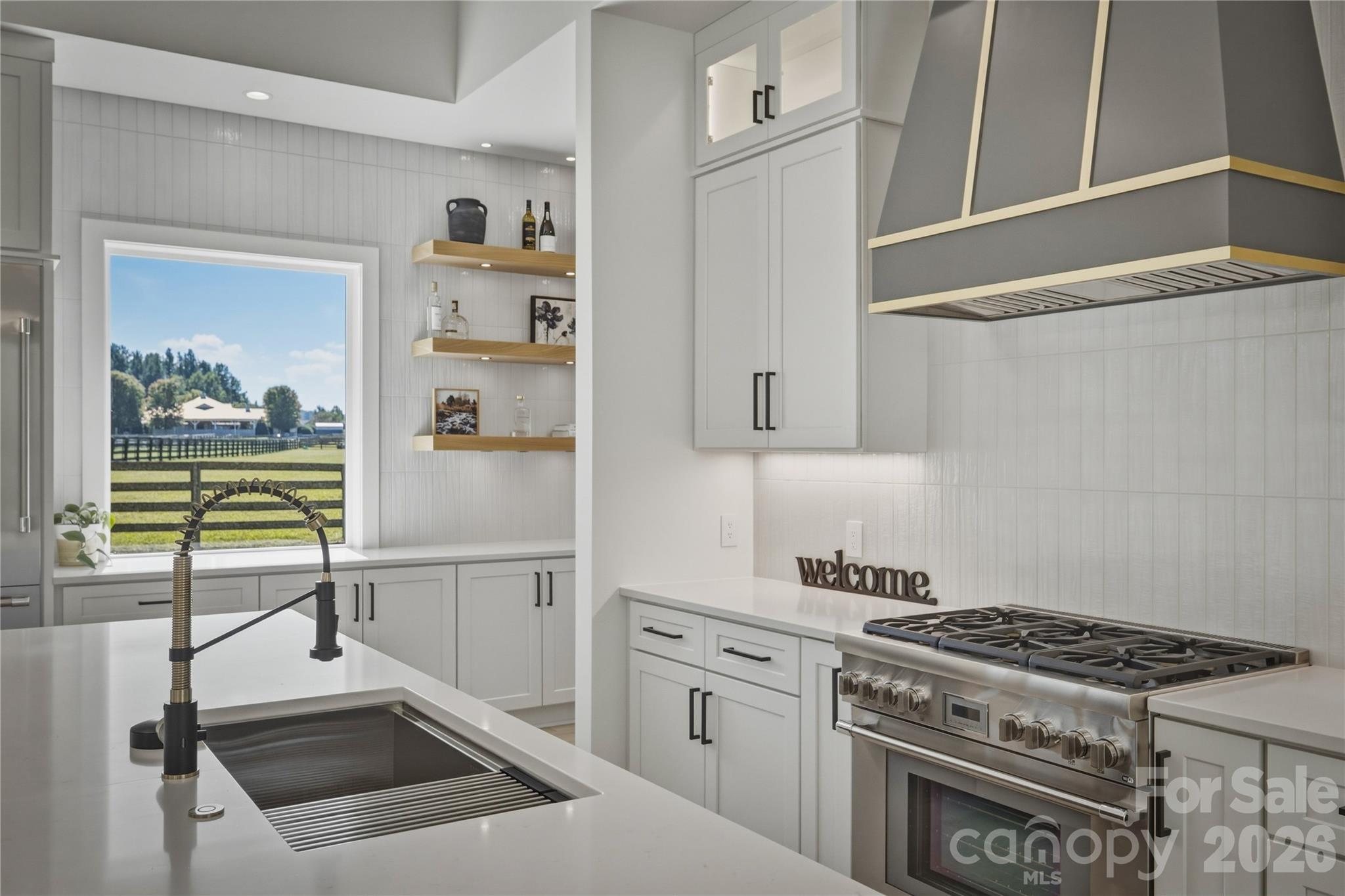 2303 Paddock Circle Property Photo 15