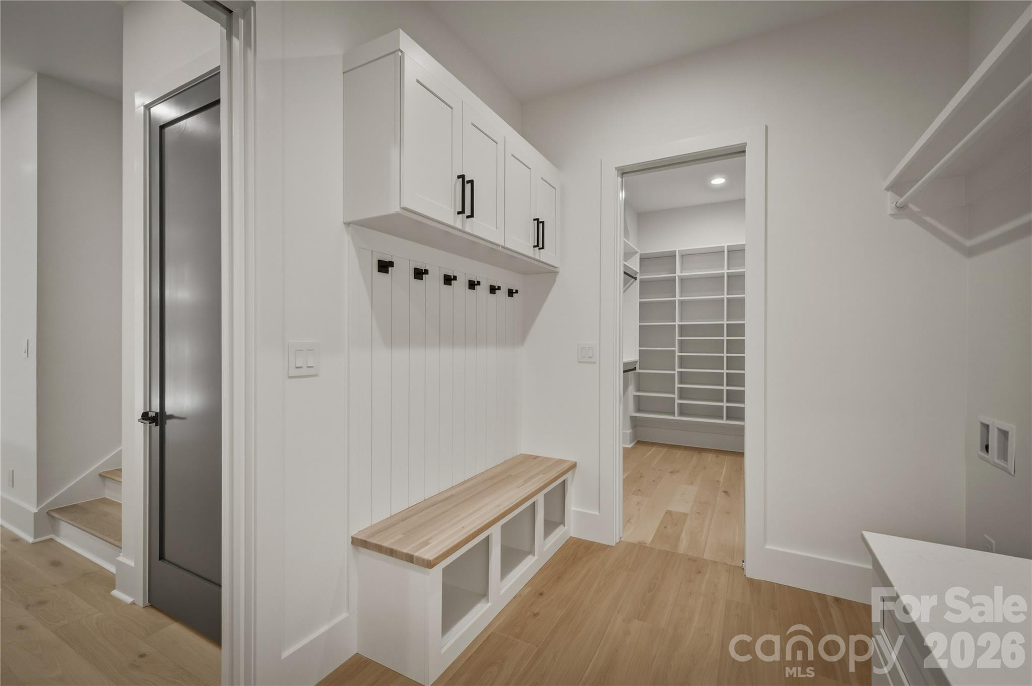 2303 Paddock Circle Property Photo 28