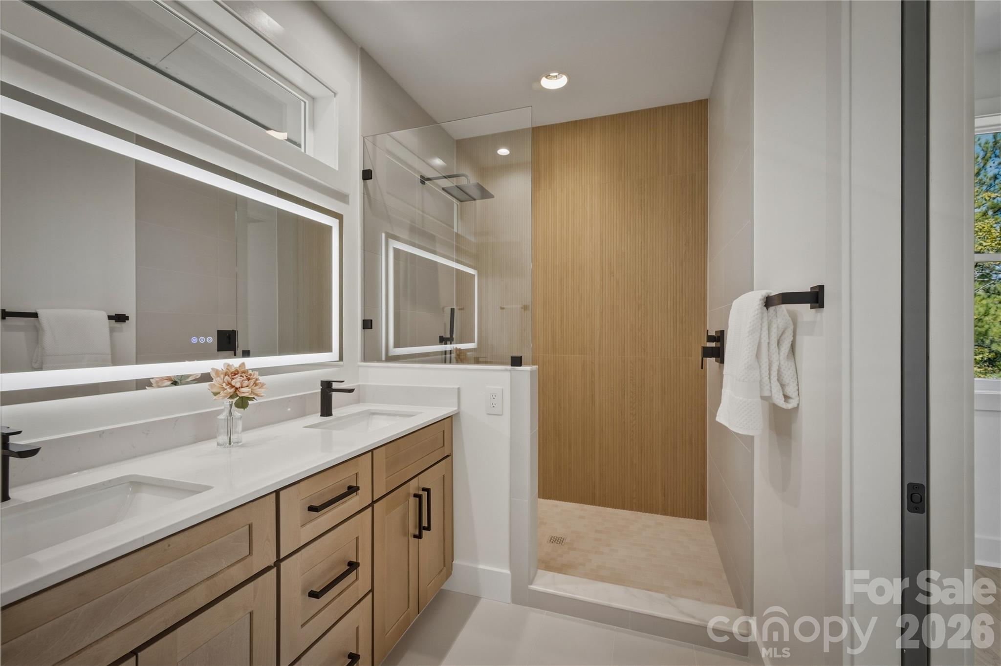 2303 Paddock Circle Property Photo 45
