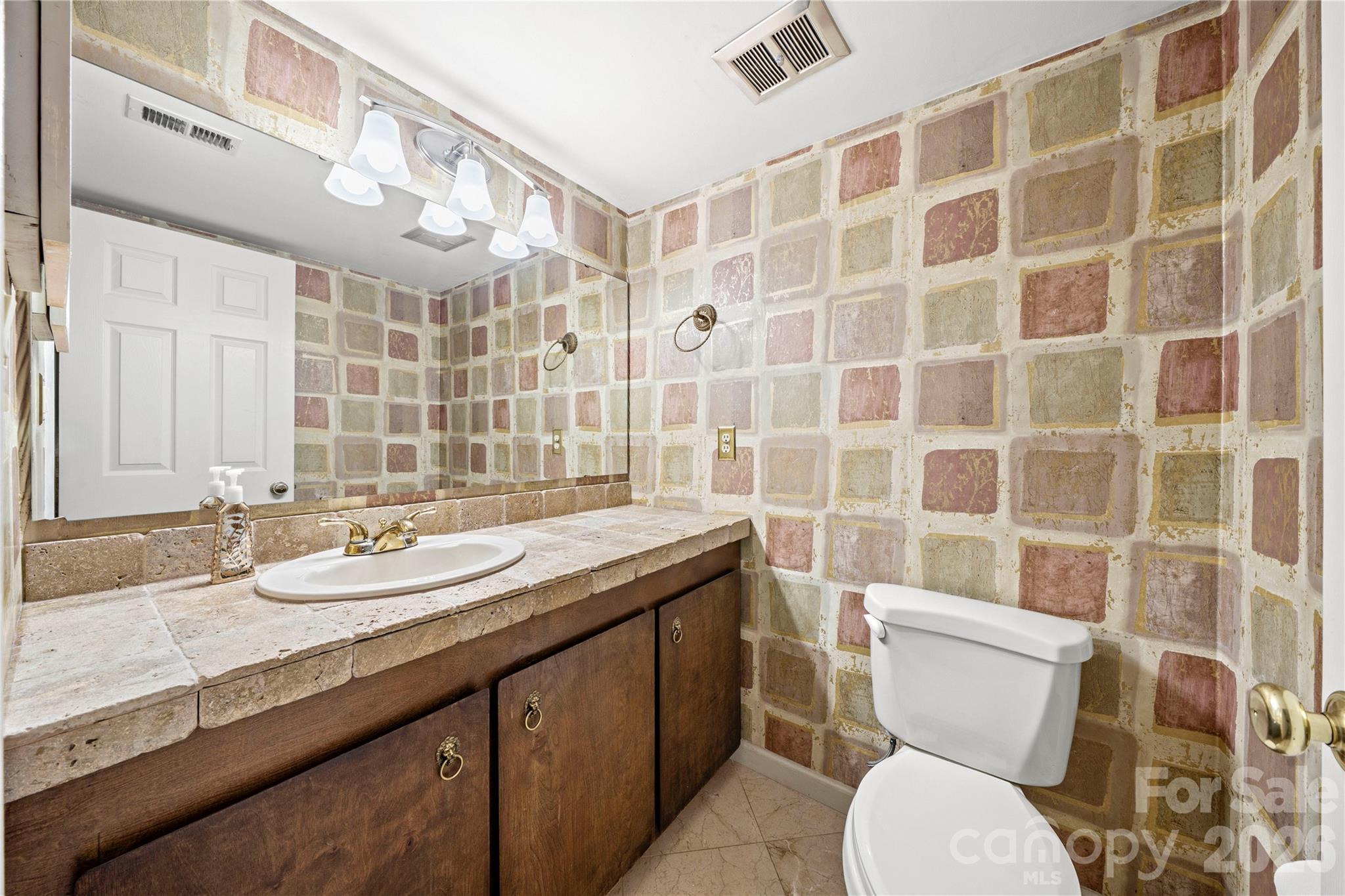 102 Ridgeport Road Property Photo 17