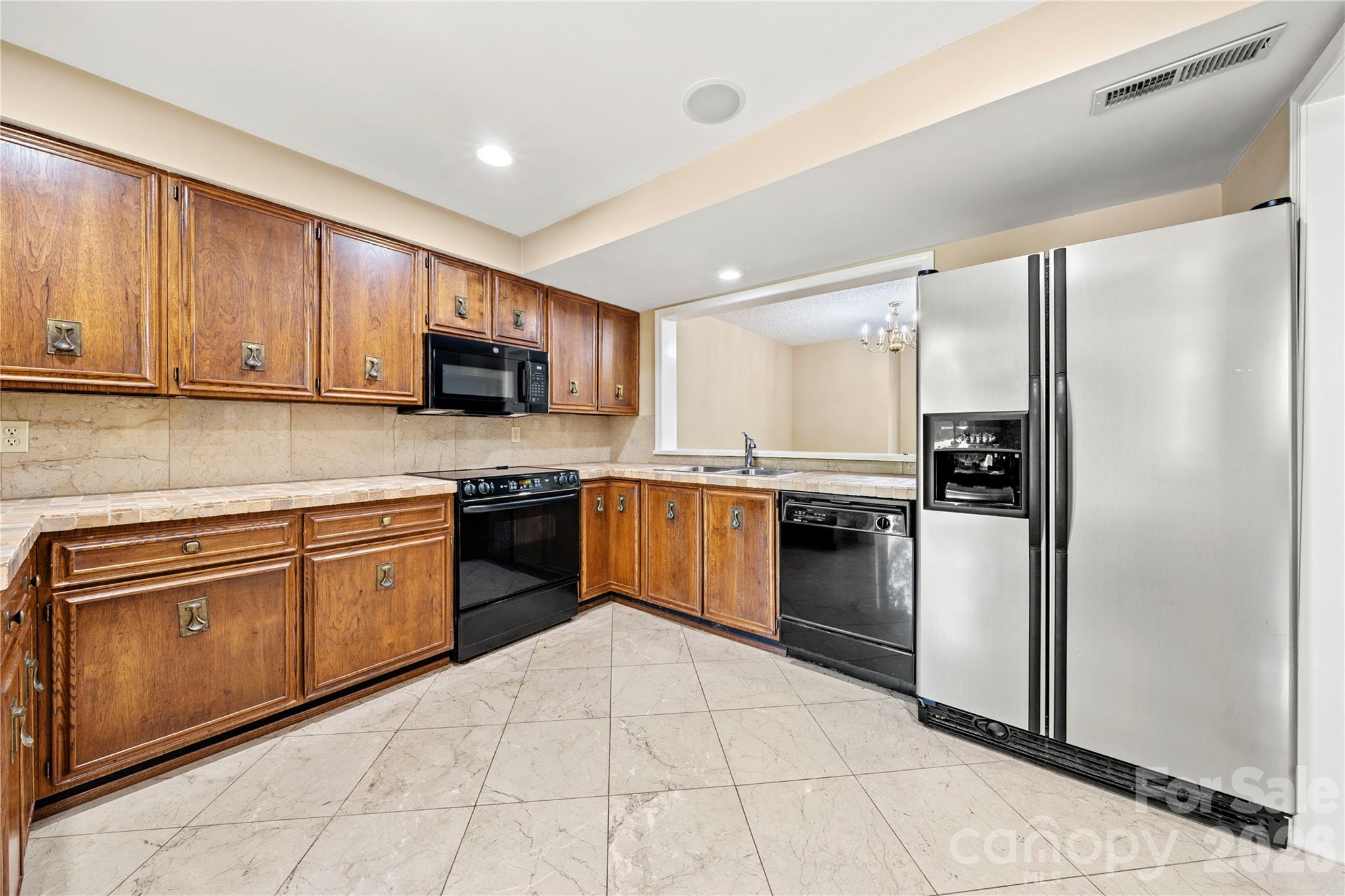 102 Ridgeport Road Property Photo 20