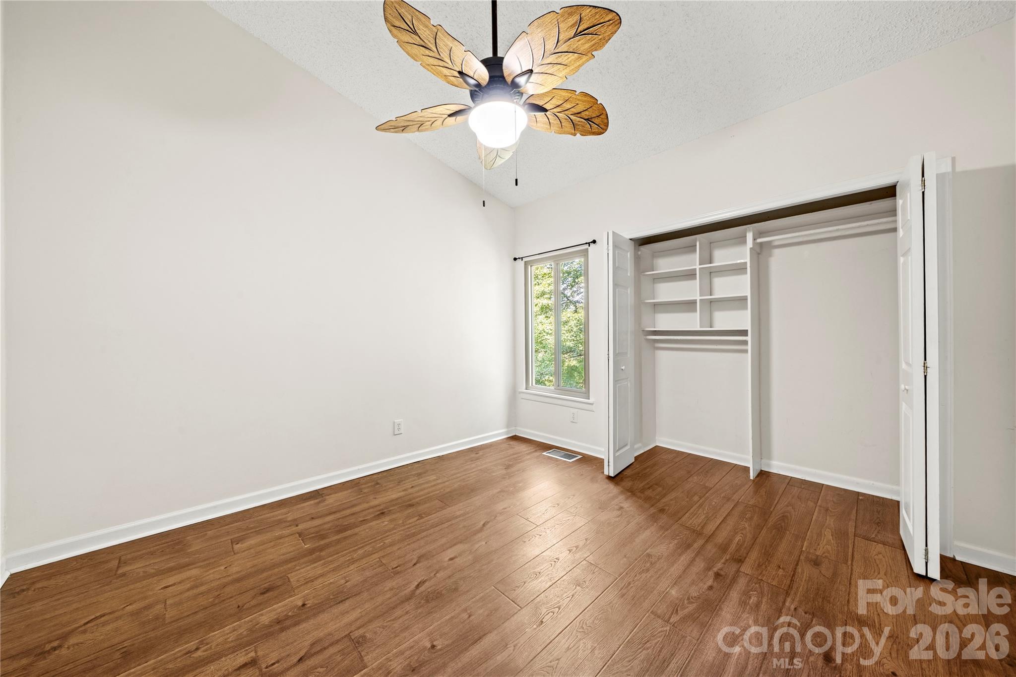 102 Ridgeport Road Property Photo 35