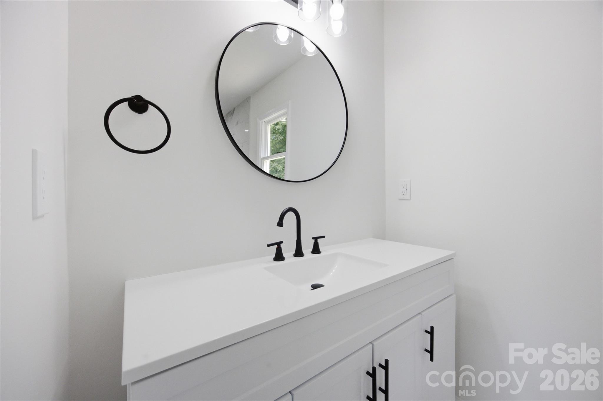 7241 Mcteal Place Property Photo 28