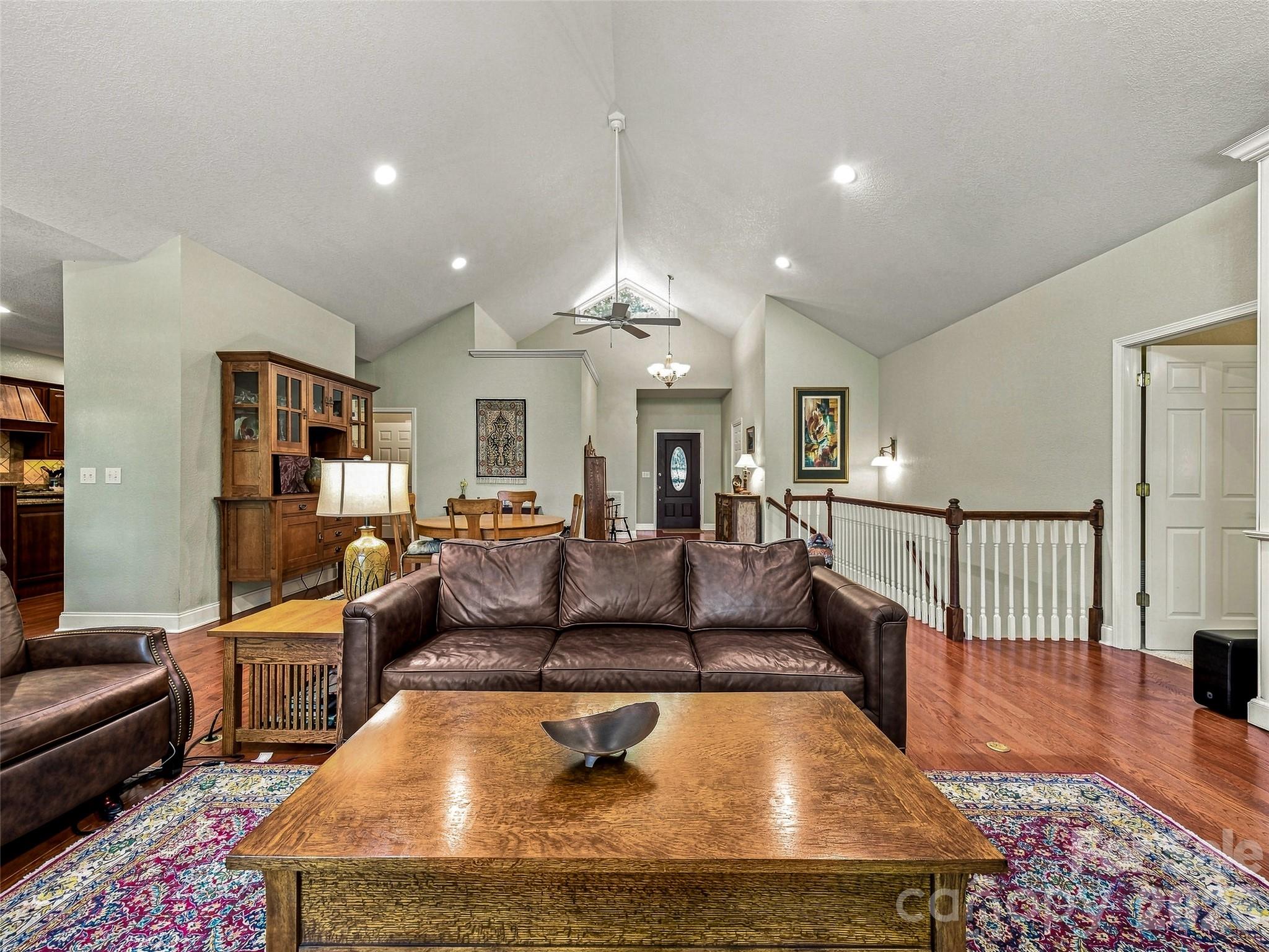 38 Mountain Crest Drive Property Photo 21