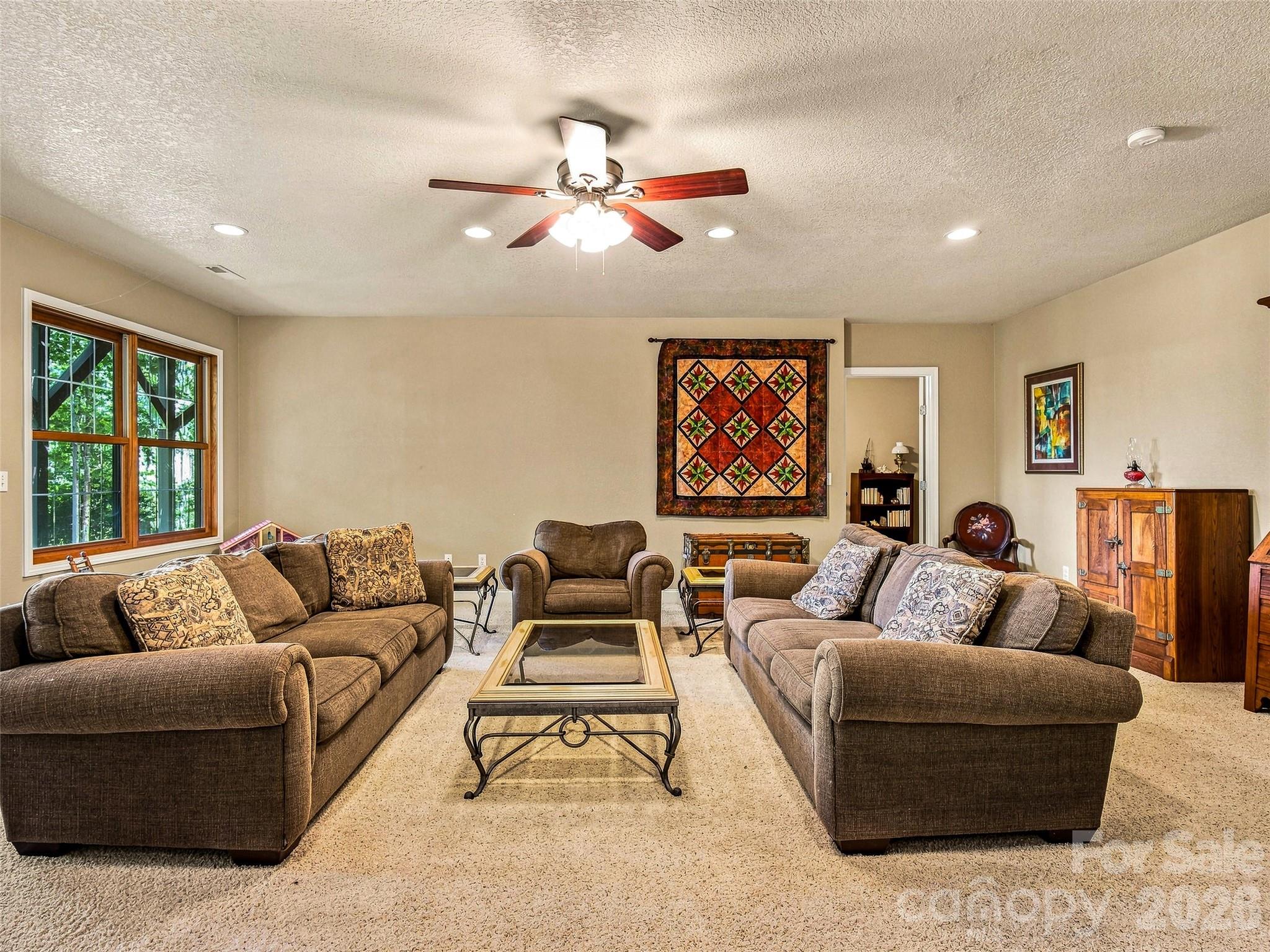 38 Mountain Crest Drive Property Photo 43