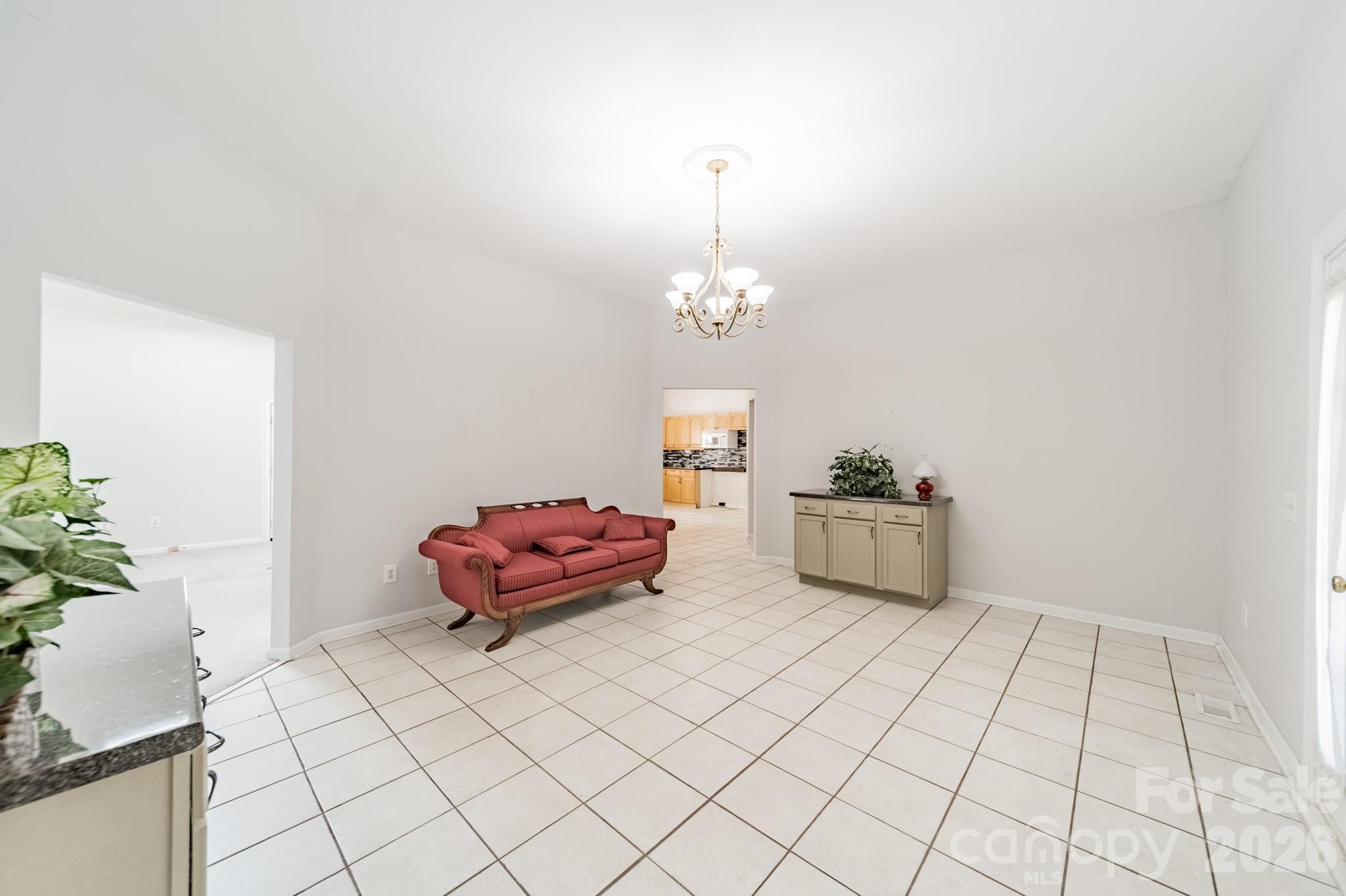 1673 Forest Ridge Drive Property Photo 24