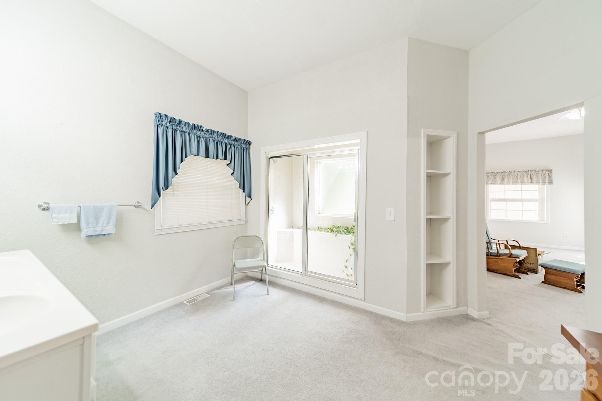 1673 Forest Ridge Drive Property Photo 35