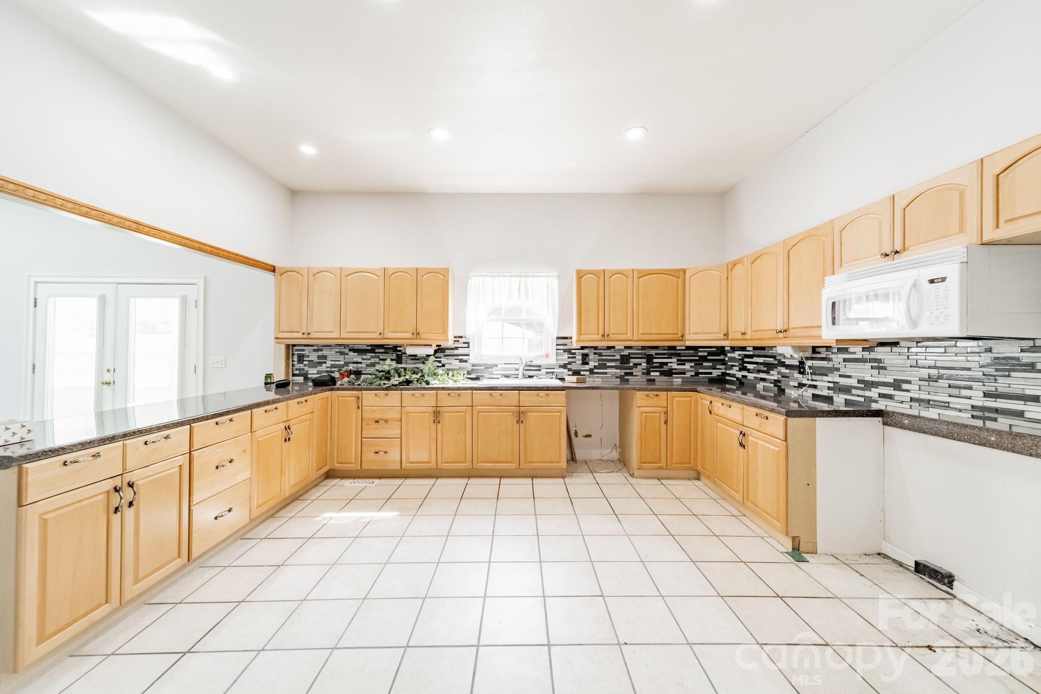 1673 Forest Ridge Drive Property Photo 43