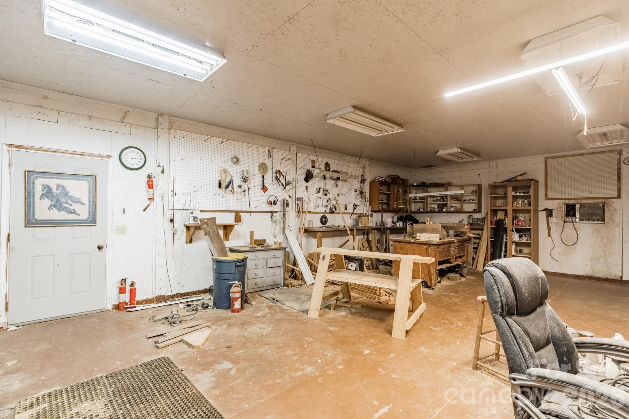 1673 Forest Ridge Drive Property Photo 47