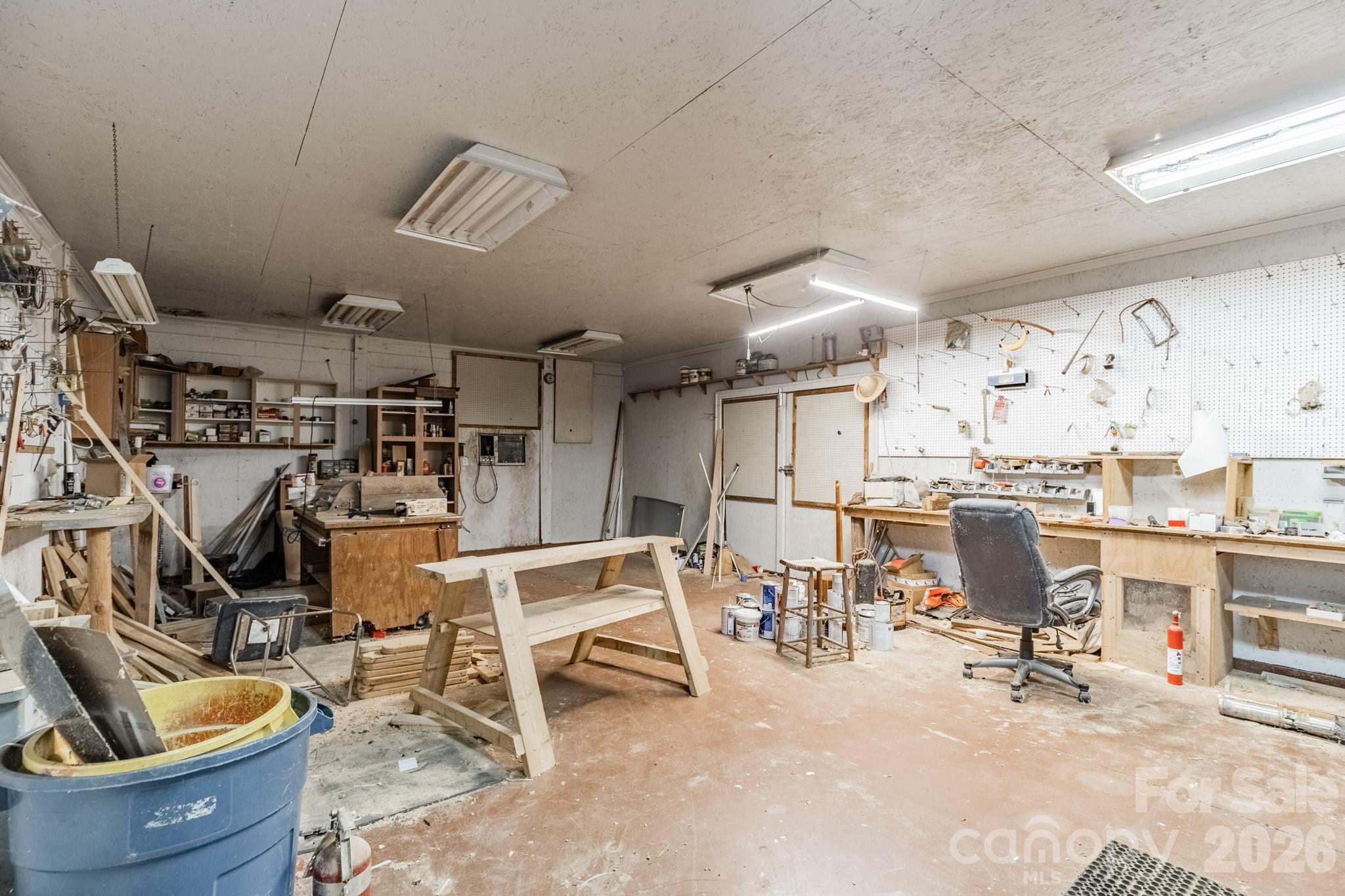 1673 Forest Ridge Drive Property Photo 48