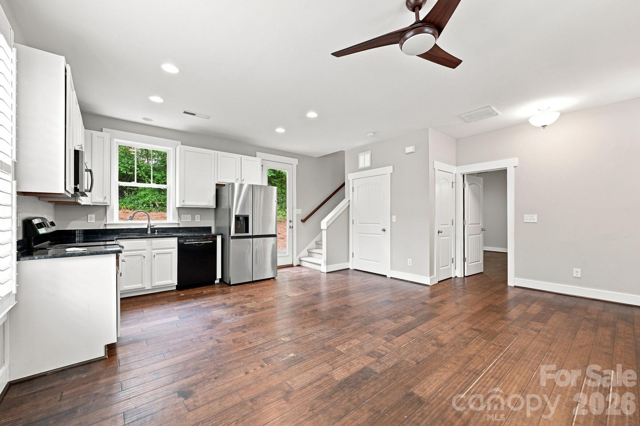 146 Mock Road Property Photo 4