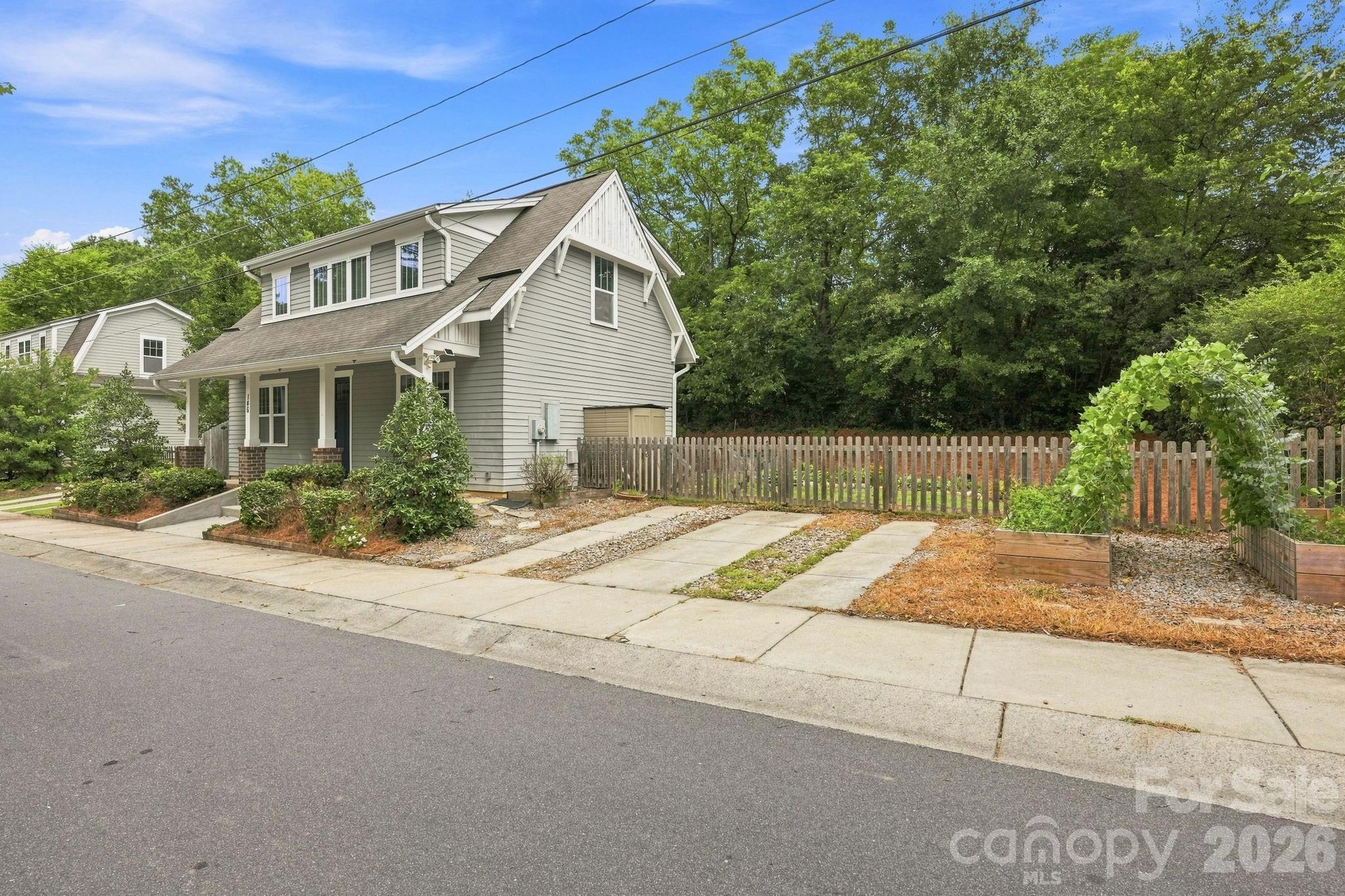 146 Mock Road Property Photo 30