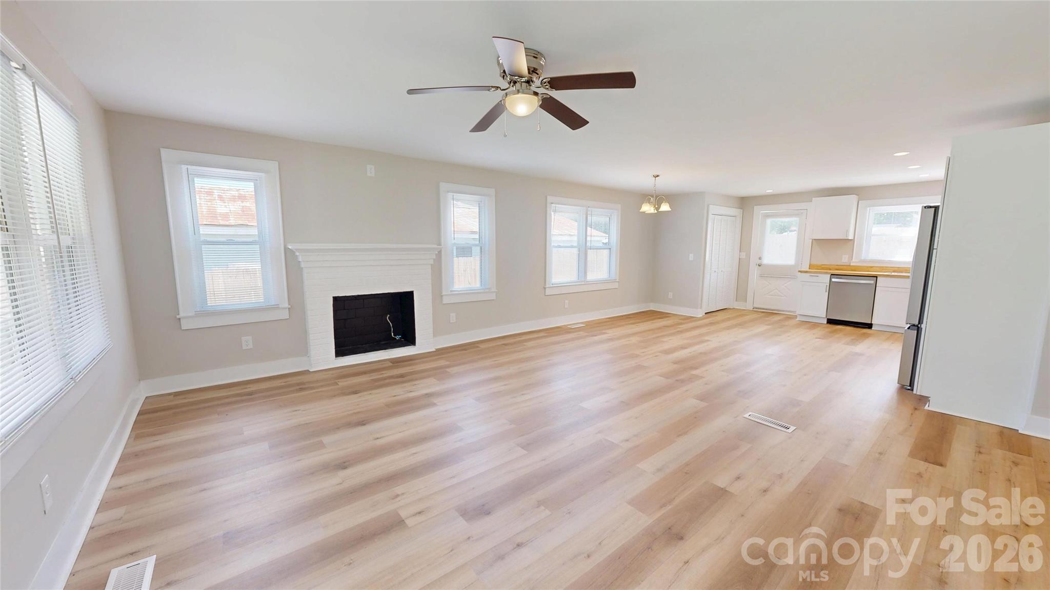 2106 Statesville Highway Property Photo 7