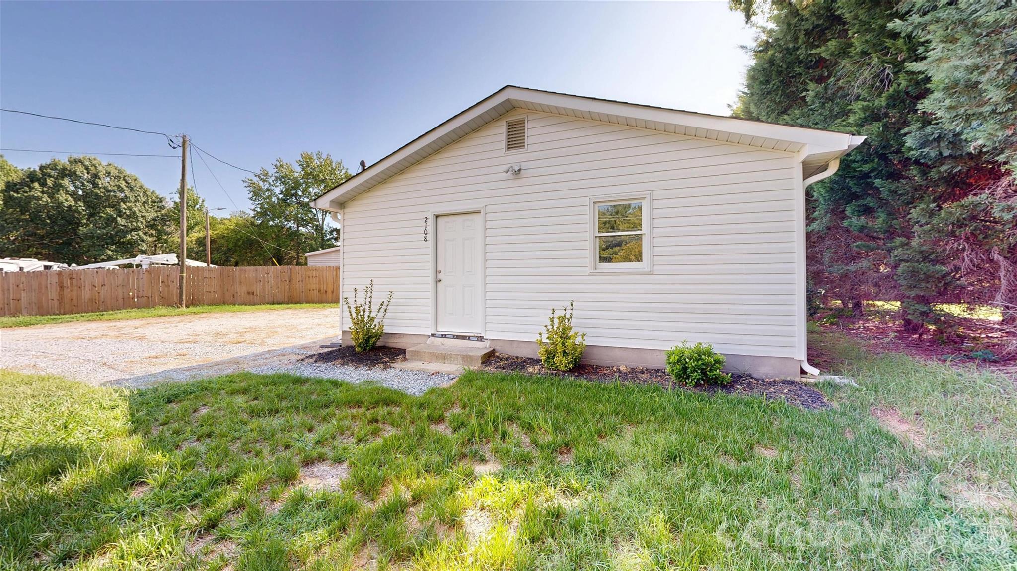 2106 Statesville Highway Property Photo 25