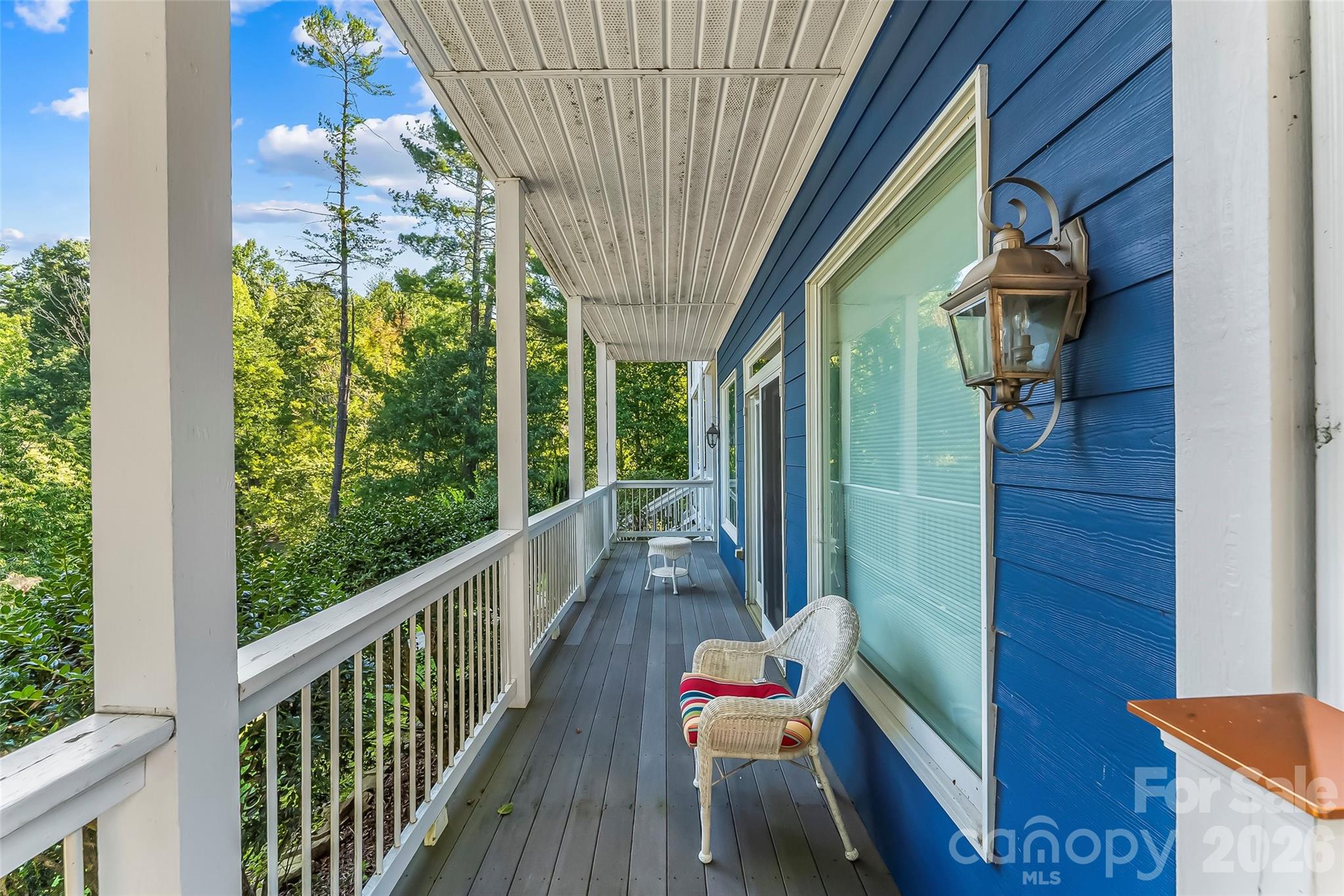 705 Waters Edge Drive Property Photo 37