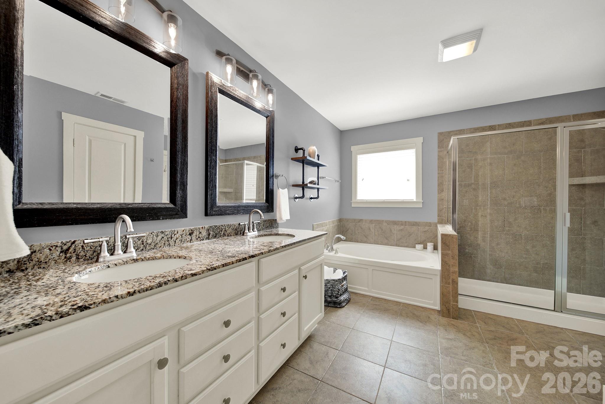 2180 Bluebell Way Property Photo 24