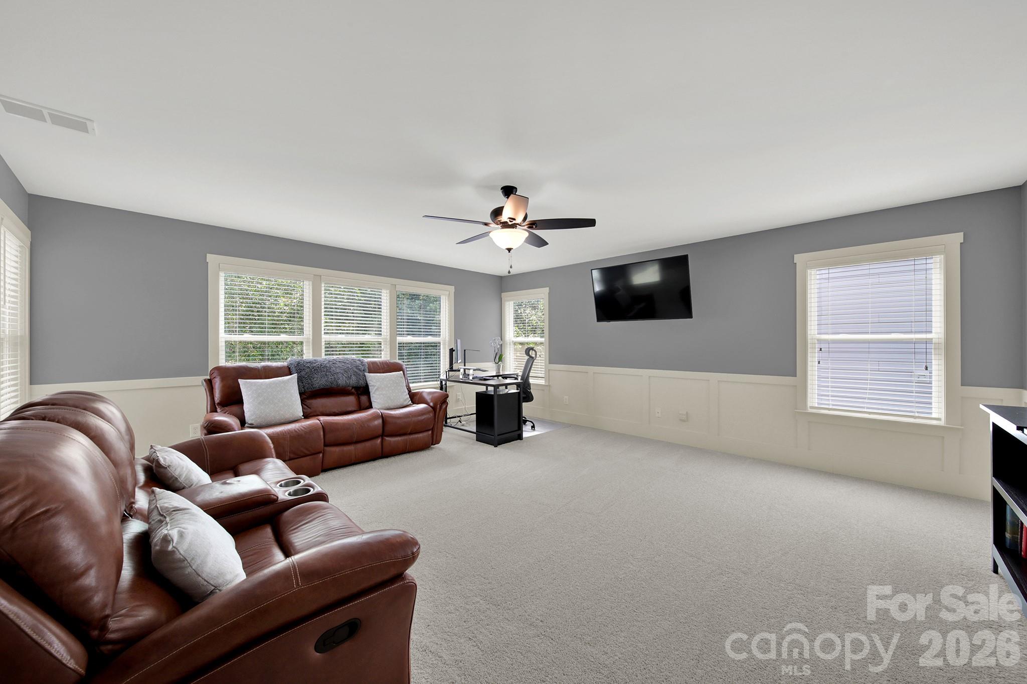 2180 Bluebell Way Property Photo 32