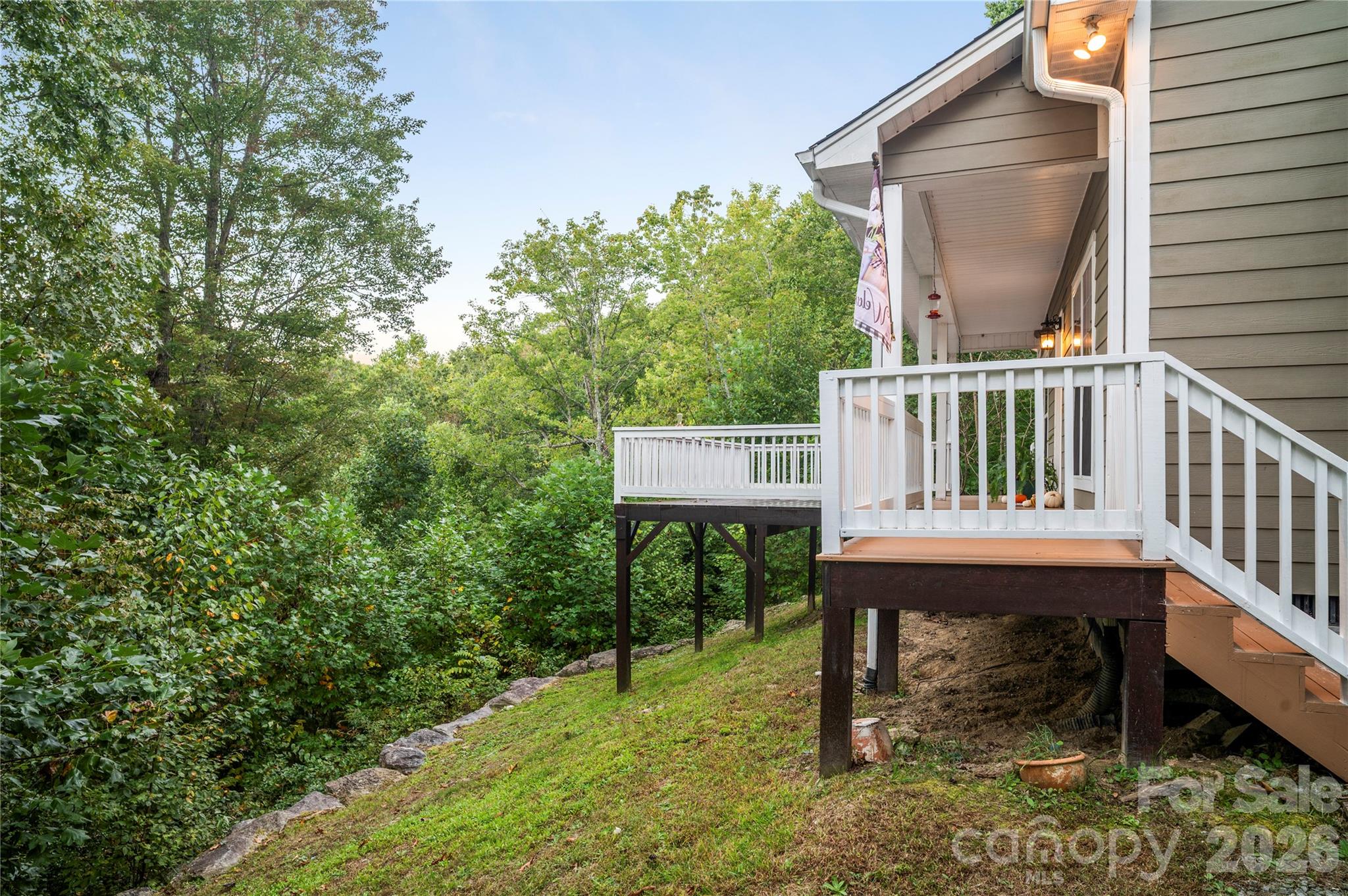 265 Raven Top Drive Property Photo 5