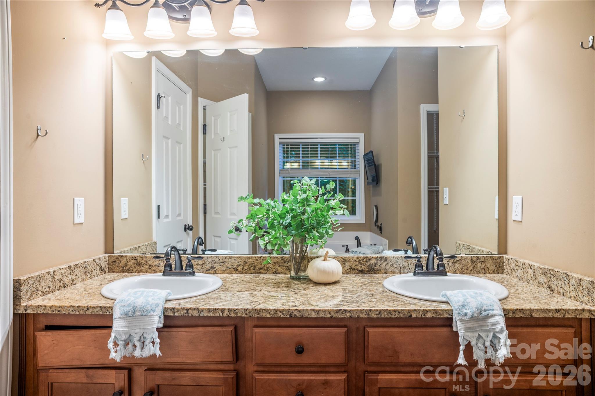 265 Raven Top Drive Property Photo 23