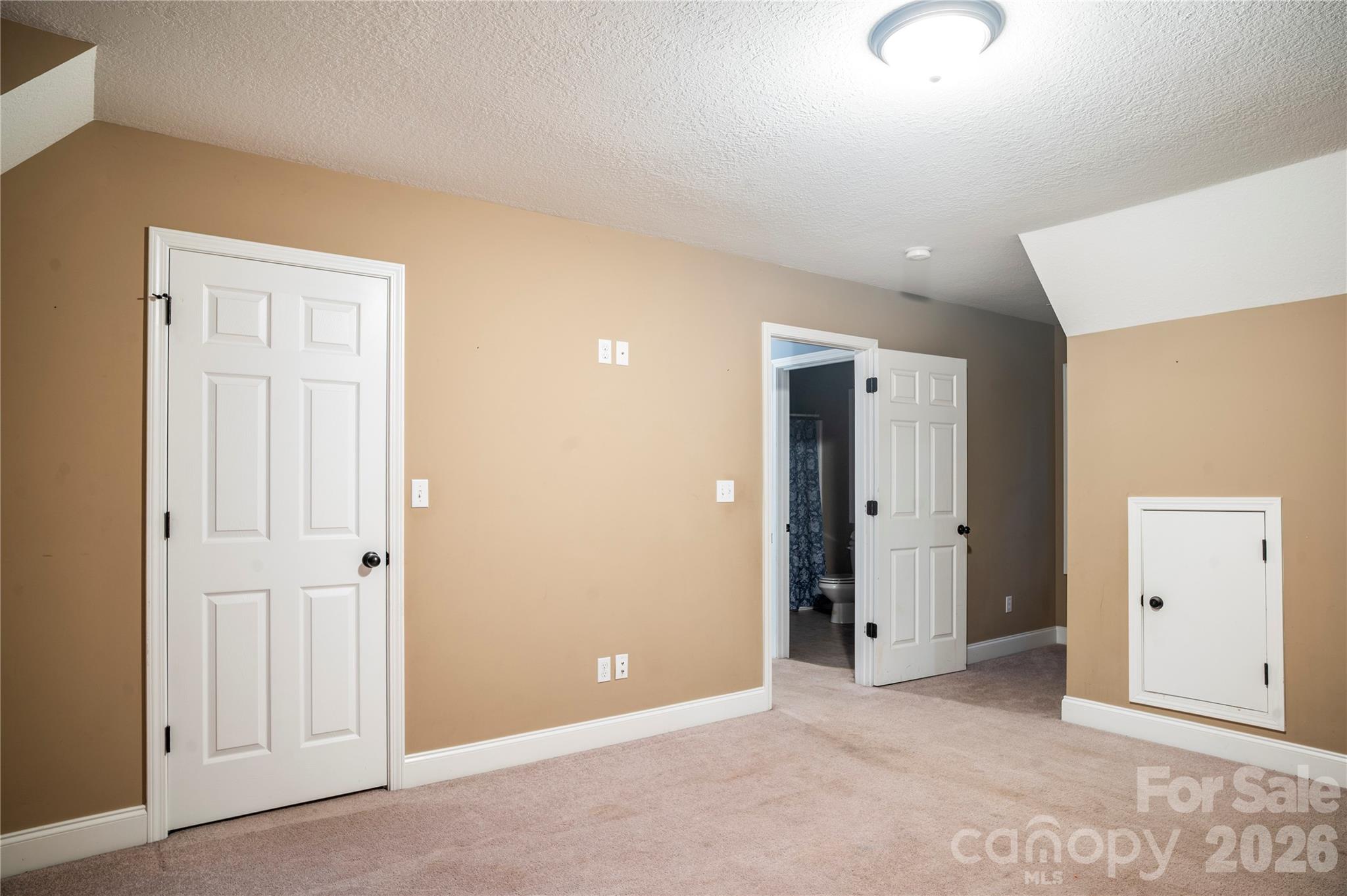 265 Raven Top Drive Property Photo 34