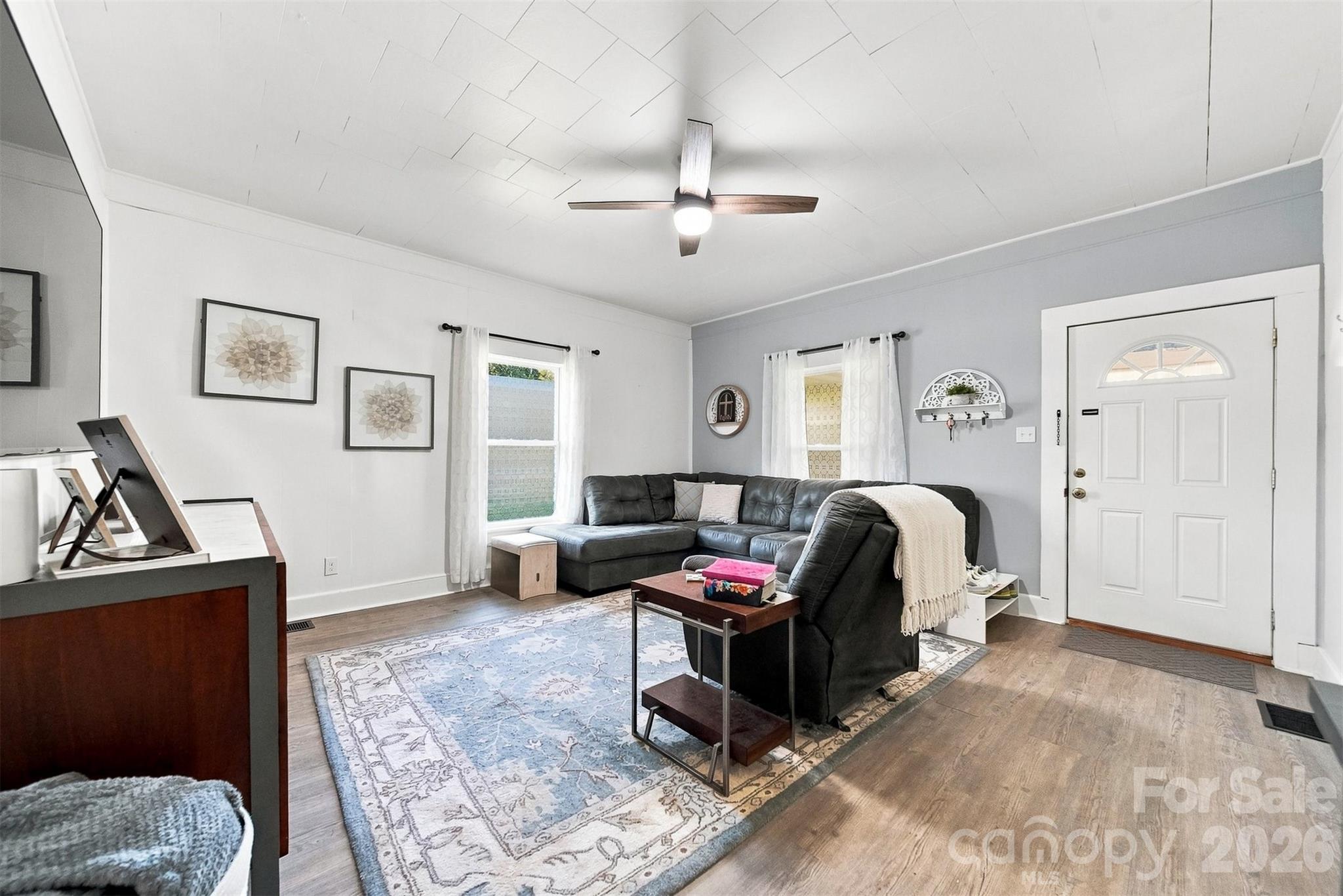 213 Colombo Street Property Photo 22